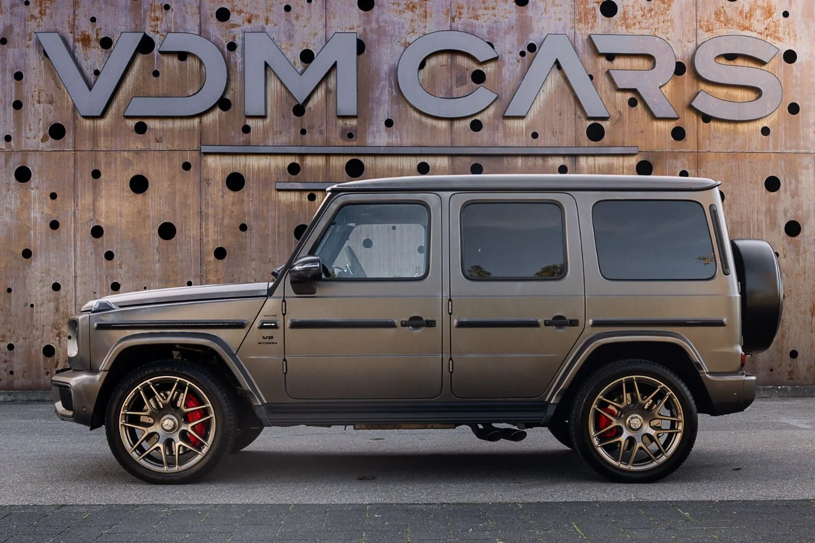 2025 Mercedes-AMG G 63, 2/30