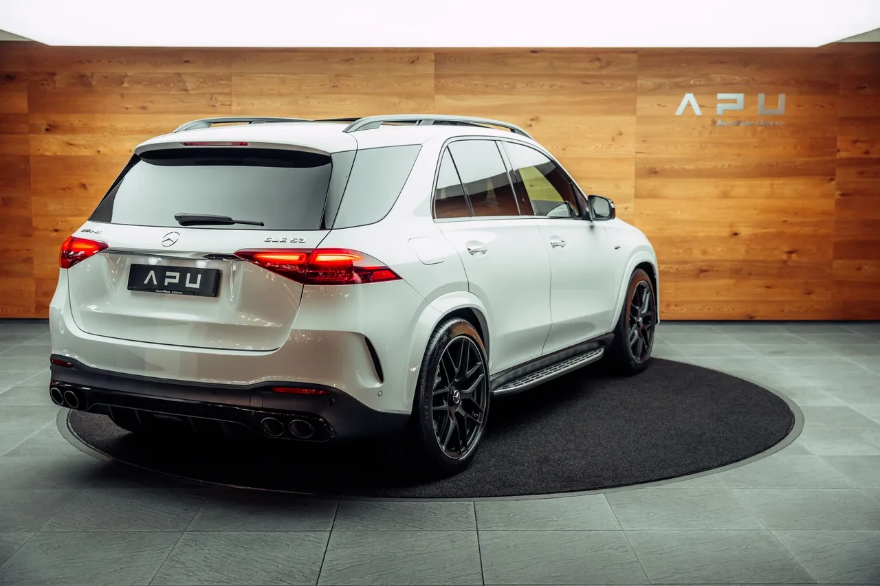 2025 Mercedes-AMG GLE 53 proposée par un concessionnaire spécialisé à Uznach, Suisse, photo principale