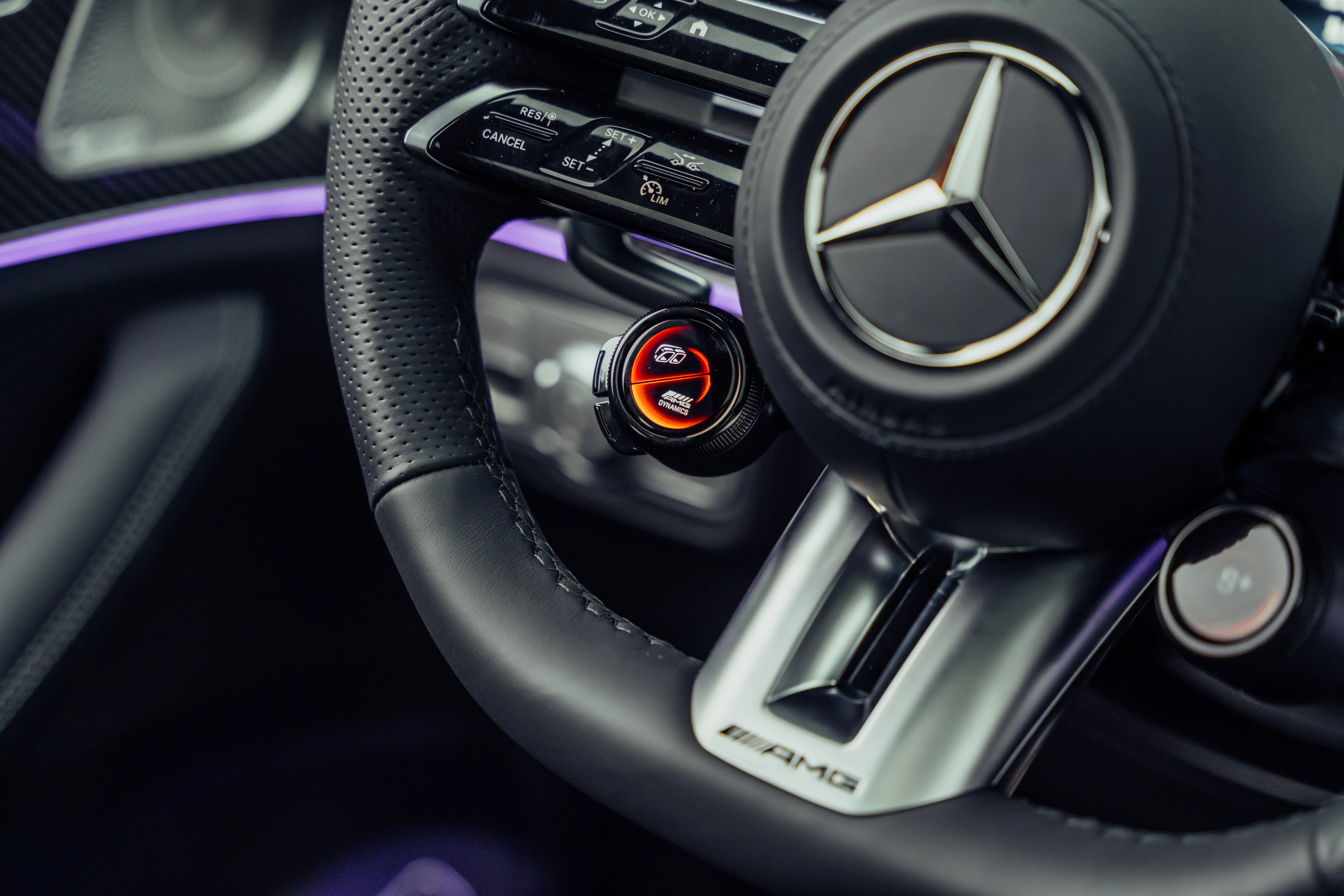 2025 Mercedes-AMG GLS 63, 26/27