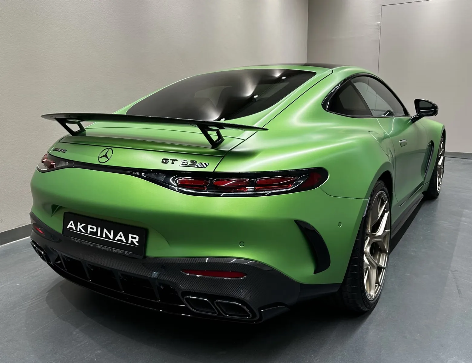 2025 Mercedes-AMG GT 63 PRO, 12/30