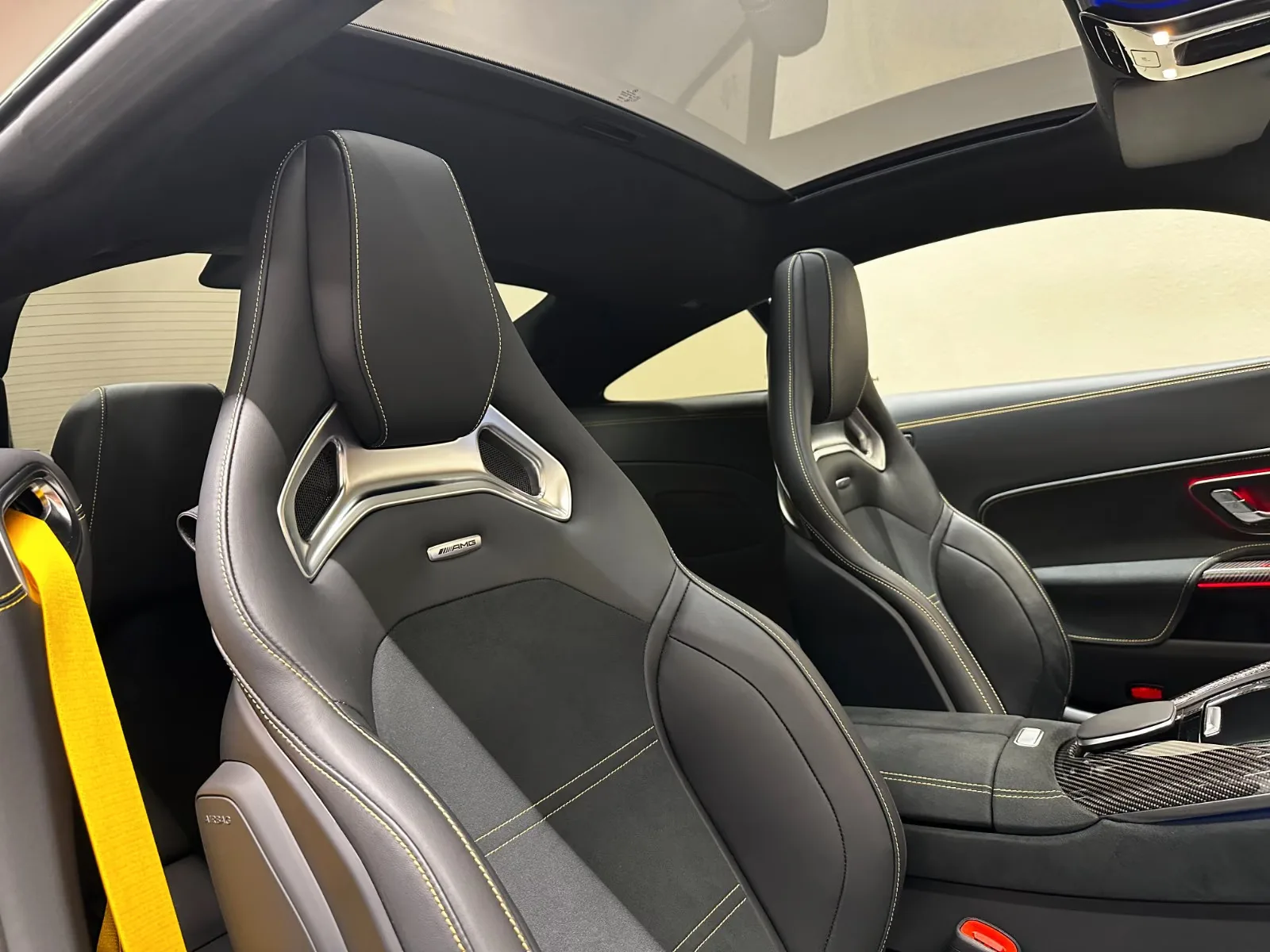2025 Mercedes-AMG GT 63 PRO, 29/30