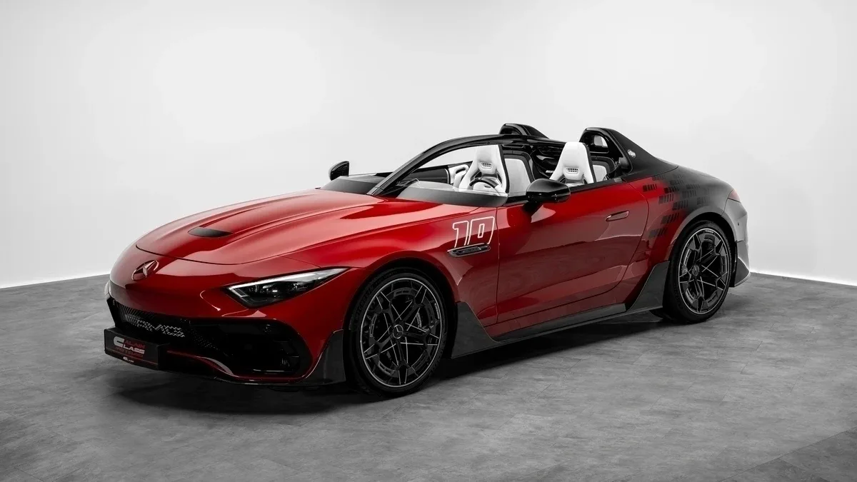 2025 Mercedes-AMG PureSpeed angeboten von einem Fachhändler in Dubai, Vereinigte Arabische Emirate, Foto 2 von 25