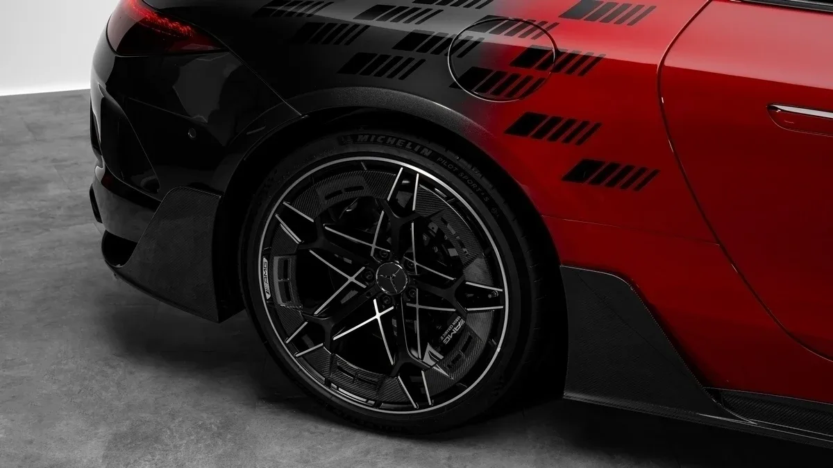 2025 Mercedes-AMG PureSpeed angeboten von einem Fachhändler in Dubai, Vereinigte Arabische Emirate, Foto 25 von 25