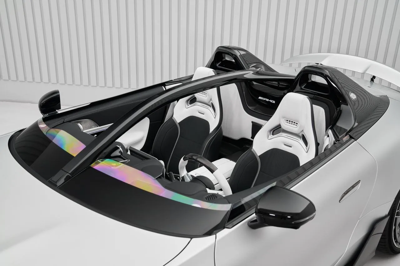 2025 Mercedes-AMG PureSpeed proposée par un concessionnaire spécialisé à Dubai, Émirats arabes unis, photo 8 sur 10