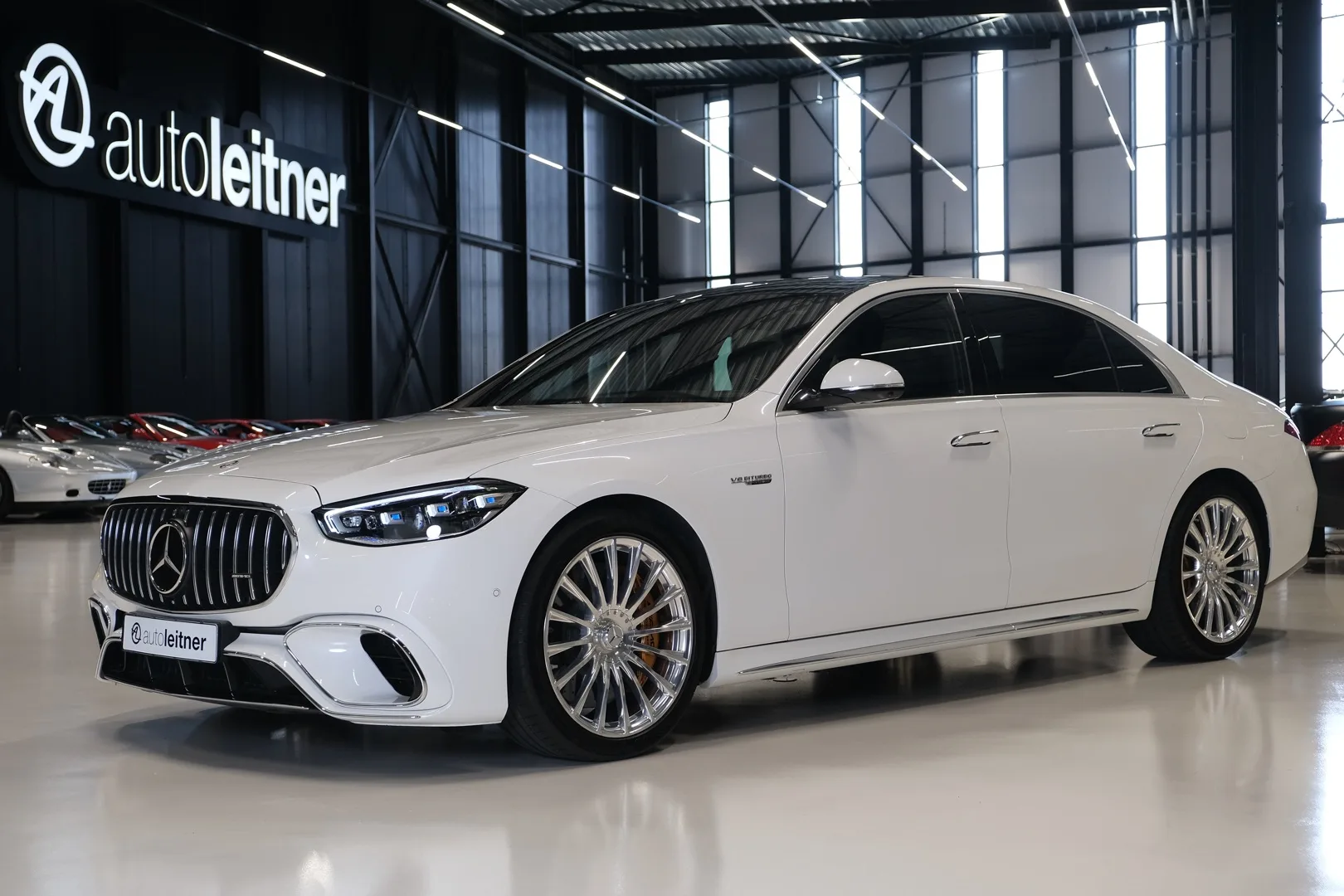 2025 Mercedes-AMG S 63 E Performance proposée par un négociant en voitures de collection à Alkmaar, Pays-Bas, photo principale