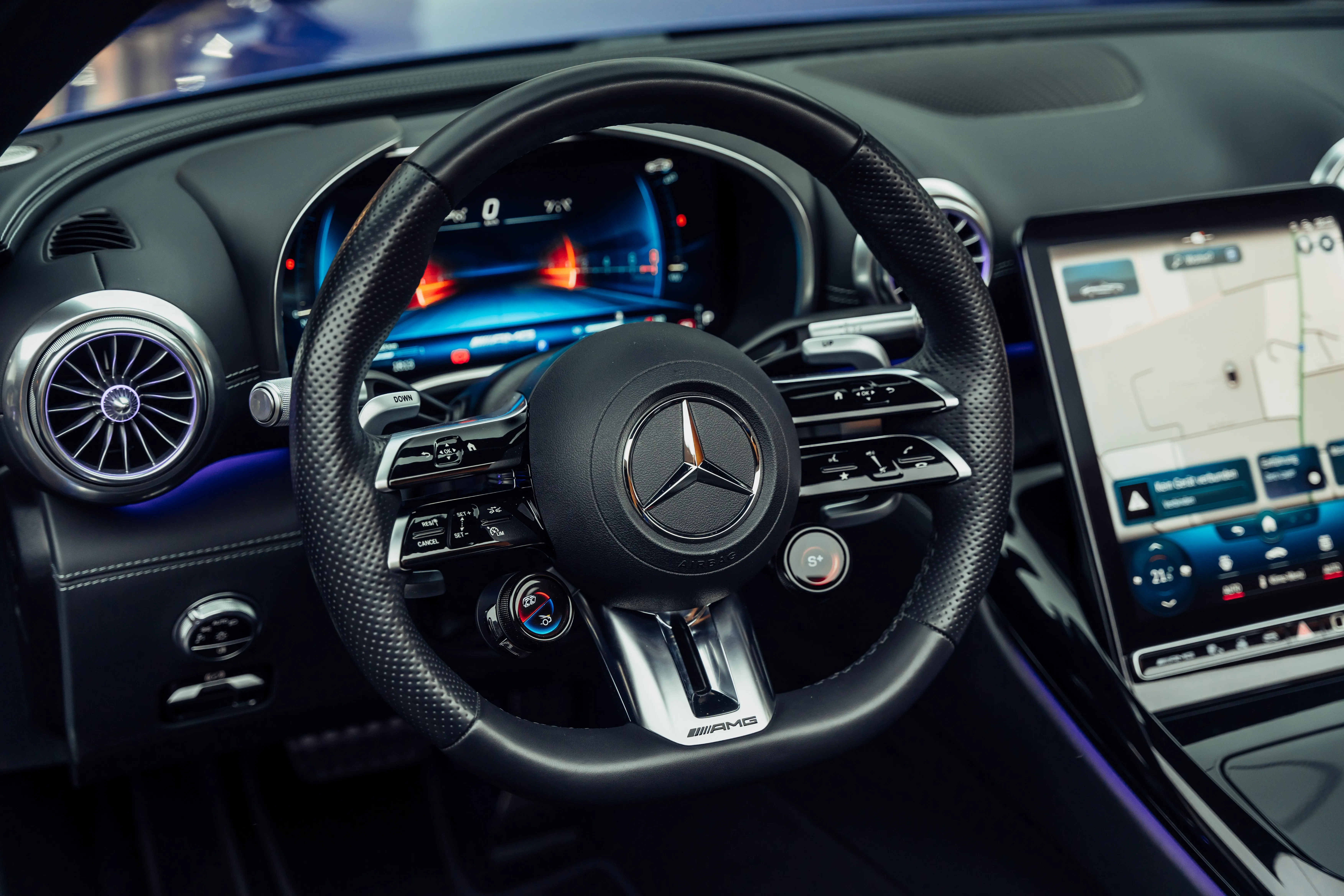 2025 Mercedes-AMG SL 63, 5/24