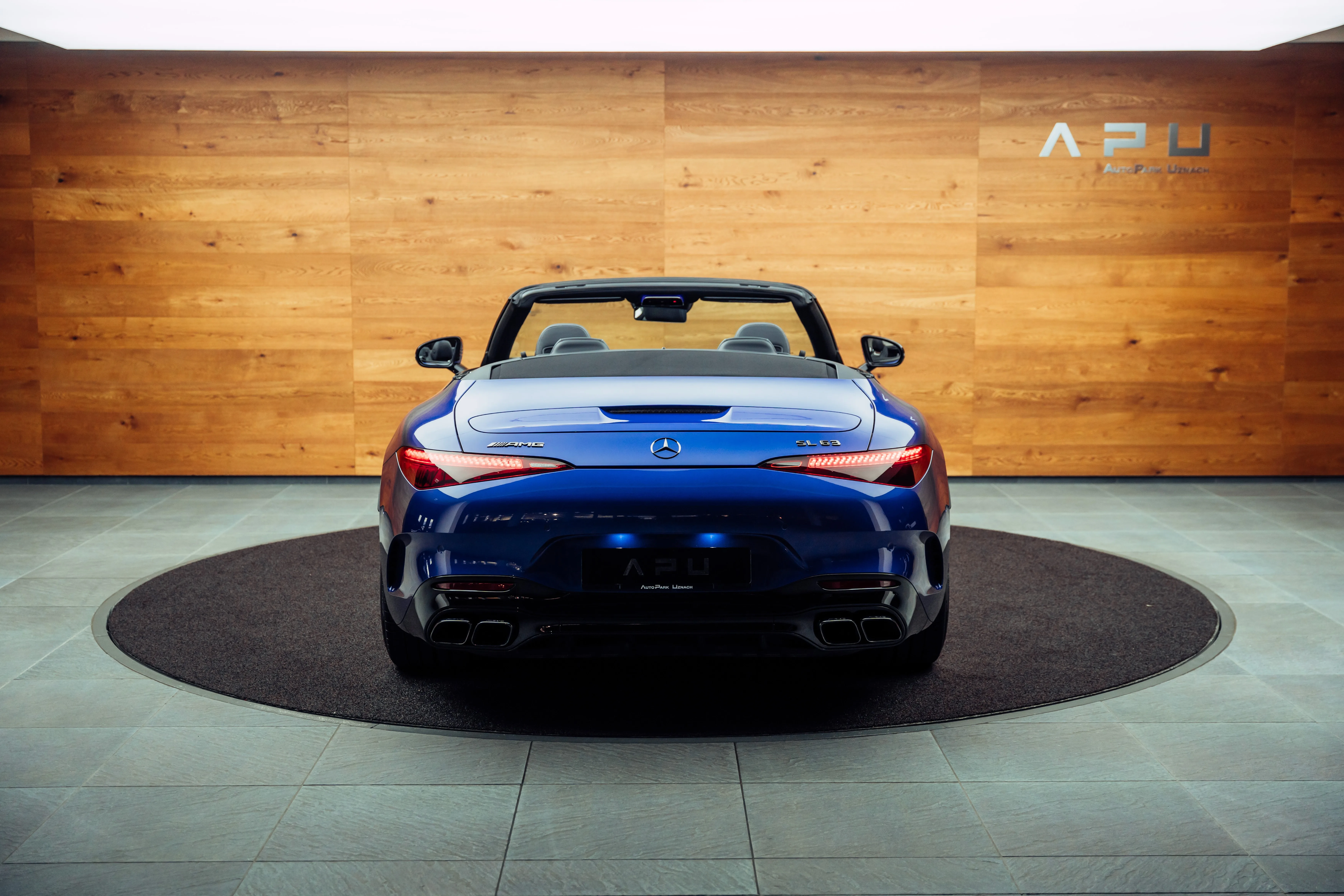2025 Mercedes-AMG SL 63, 19/24
