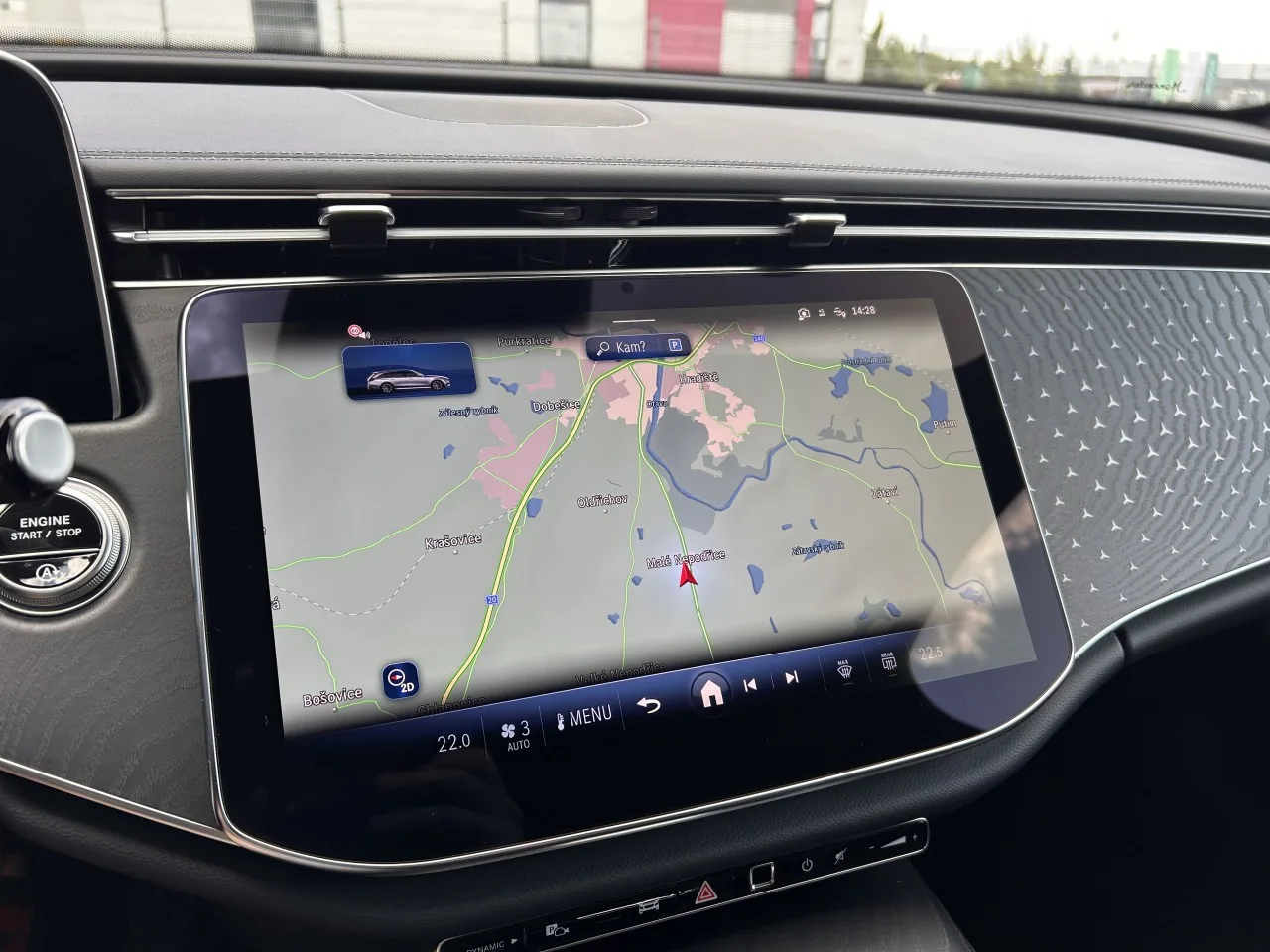 2025 Mercedes-Benz E 220 d 4MATIC, Estate, AMG Line angeboten von einem Fachhändler in Písek, Tschechien, Foto 22 von 30