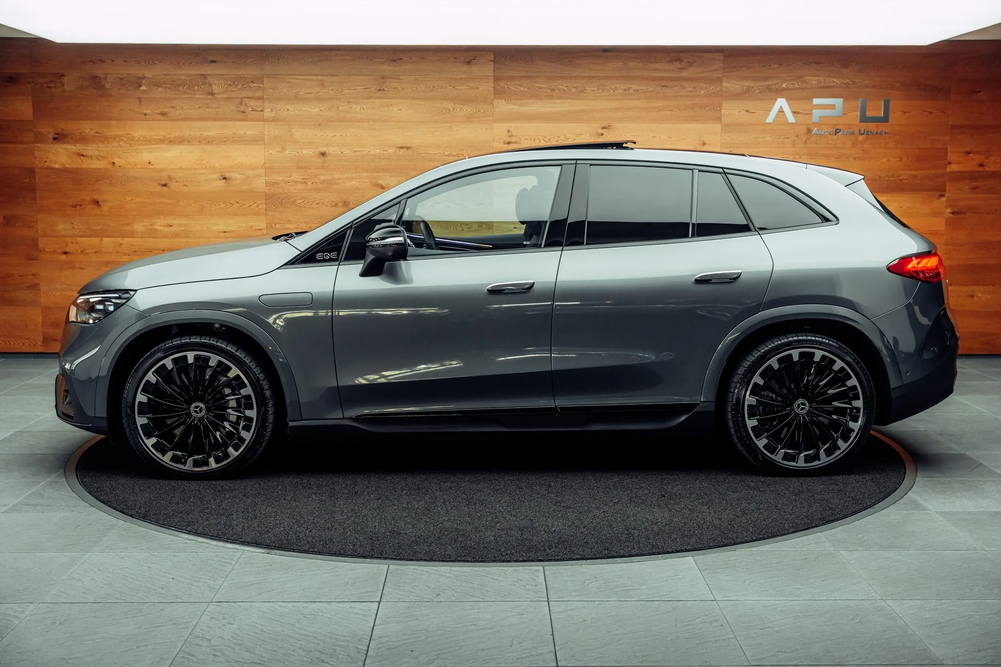 2025 Mercedes-Benz EQE SUV, 11/22