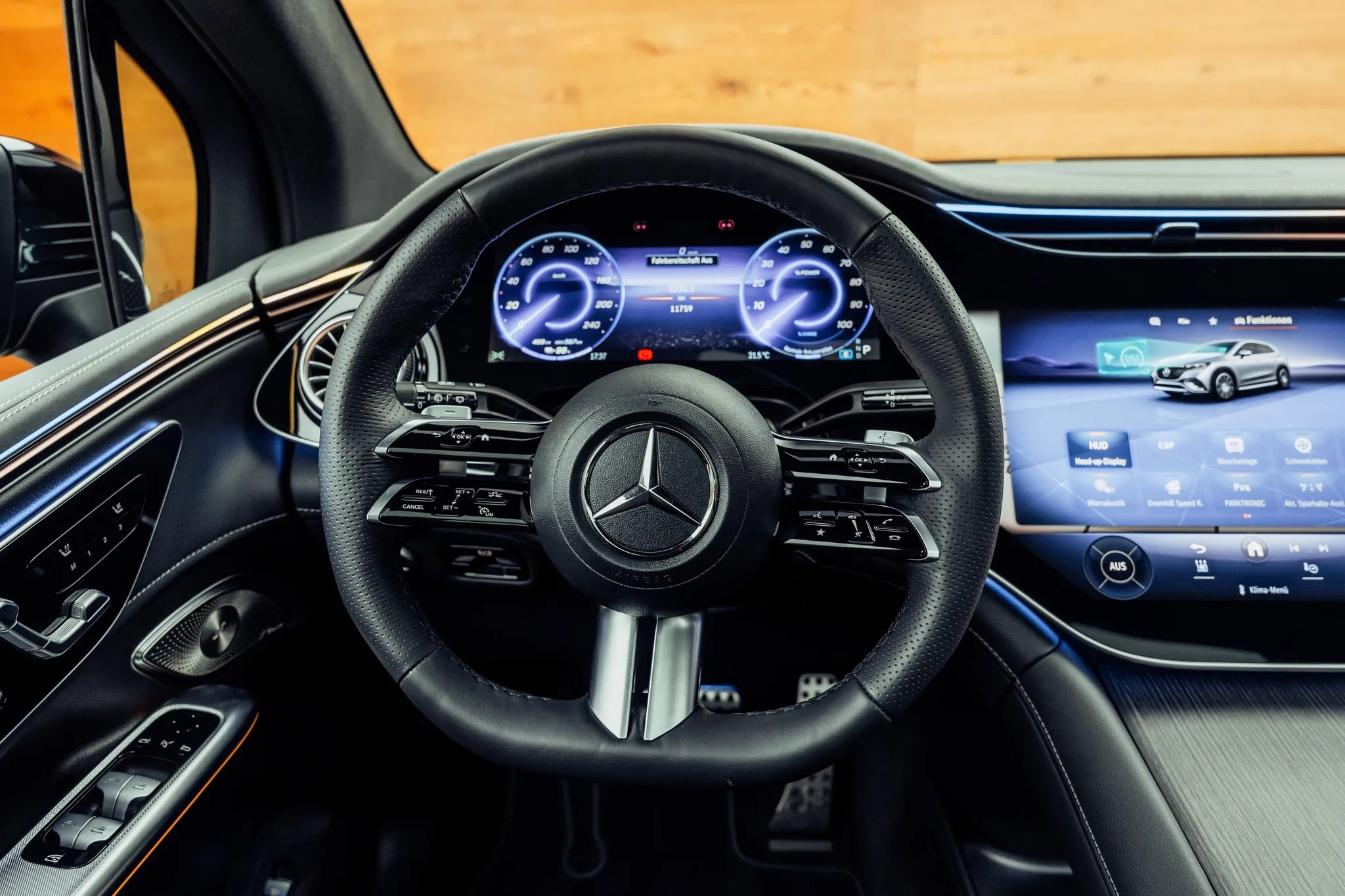 2025 Mercedes-Benz EQE SUV, 14/22