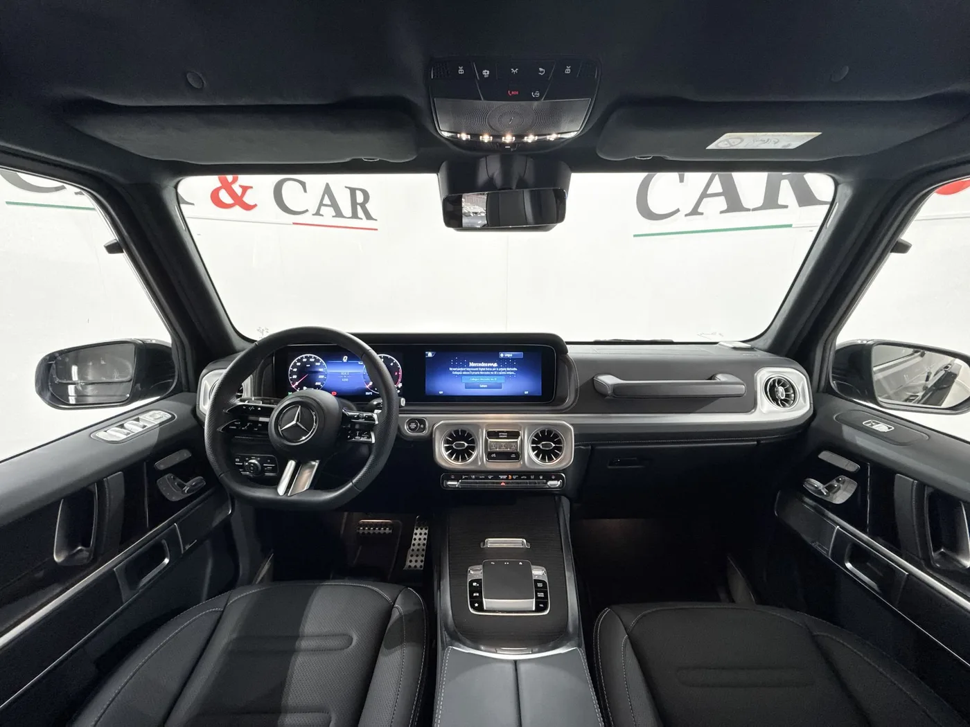 2025 Mercedes-Benz G 450 d AMG Line offered by a supercar dealer in Zibido San Giacomo, Italy, photo 21 of 25