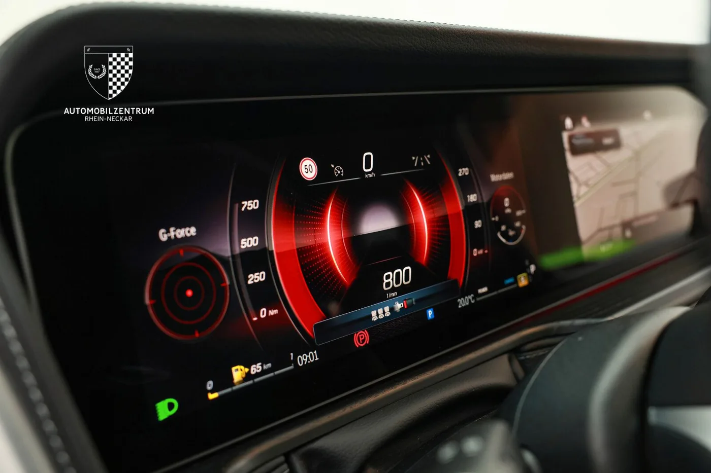 2025 Mercedes-Benz G 450 d AMG Line offered by a supercar dealer in Viernheim, Germany, photo 14 of 25