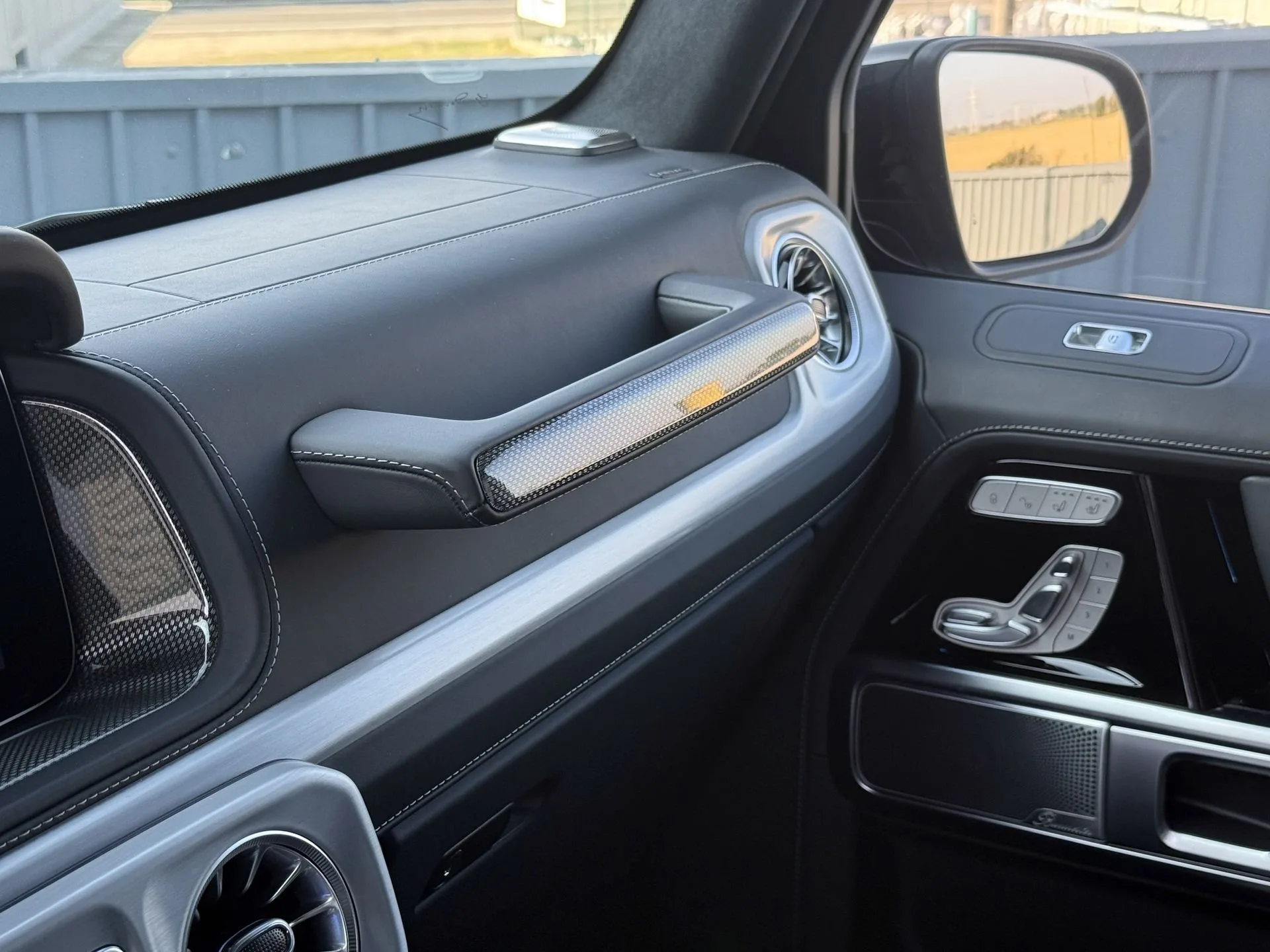2025 Mercedes-Benz G 450 d, 19/21
