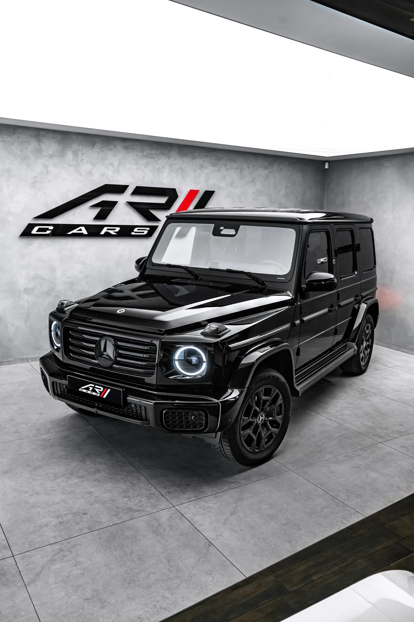 2025 Mercedes-Benz G 450 d Exclusive Line angeboten von einem Fachhändler in Ostrava, Tschechien, Foto 7 von 15