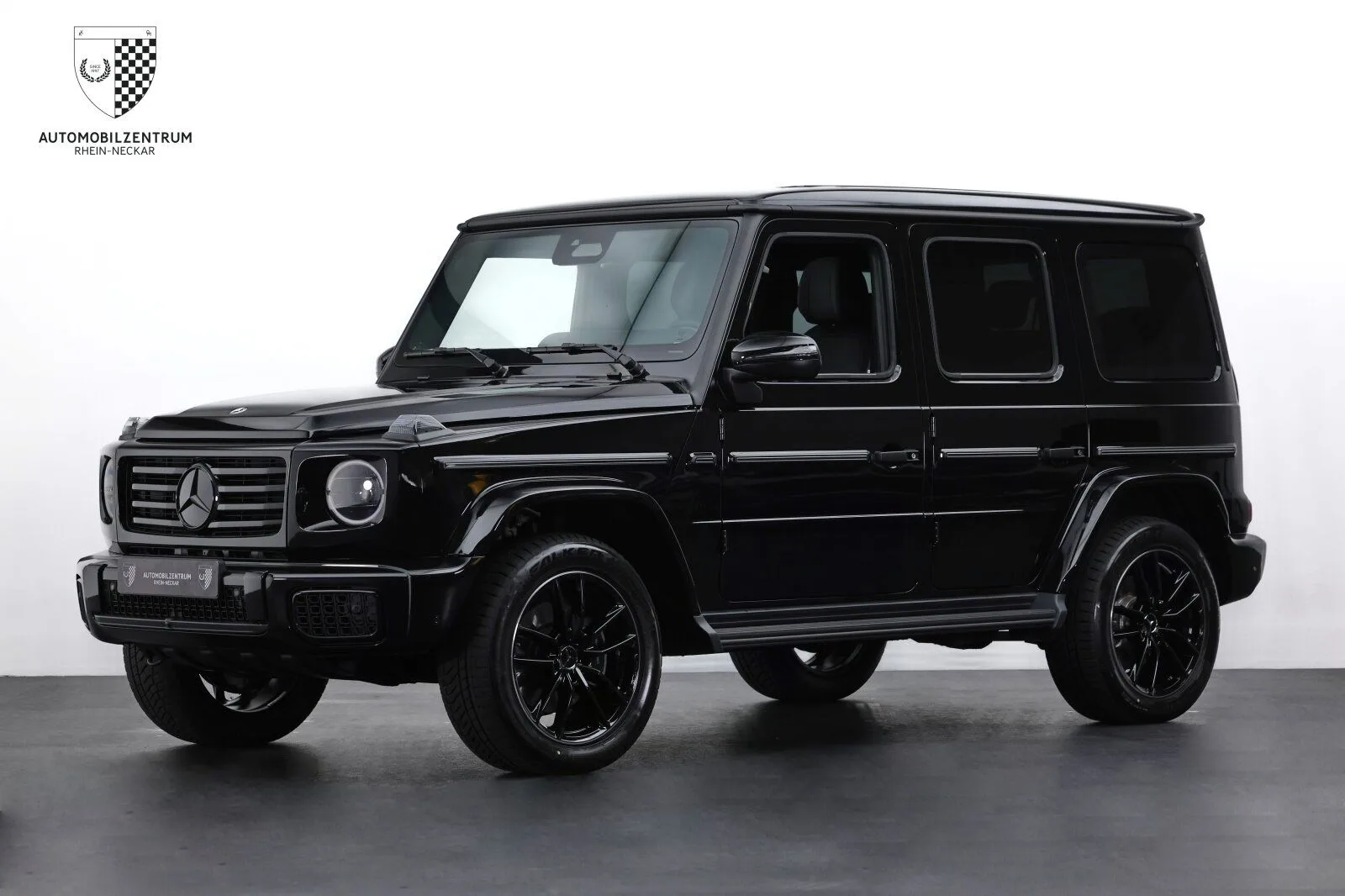 2025 Mercedes-Benz G 450 d AMG Line, 3/30
