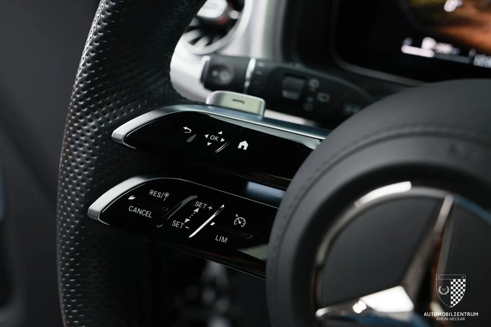 2025 Mercedes-Benz G 450 d AMG Line, 24/30