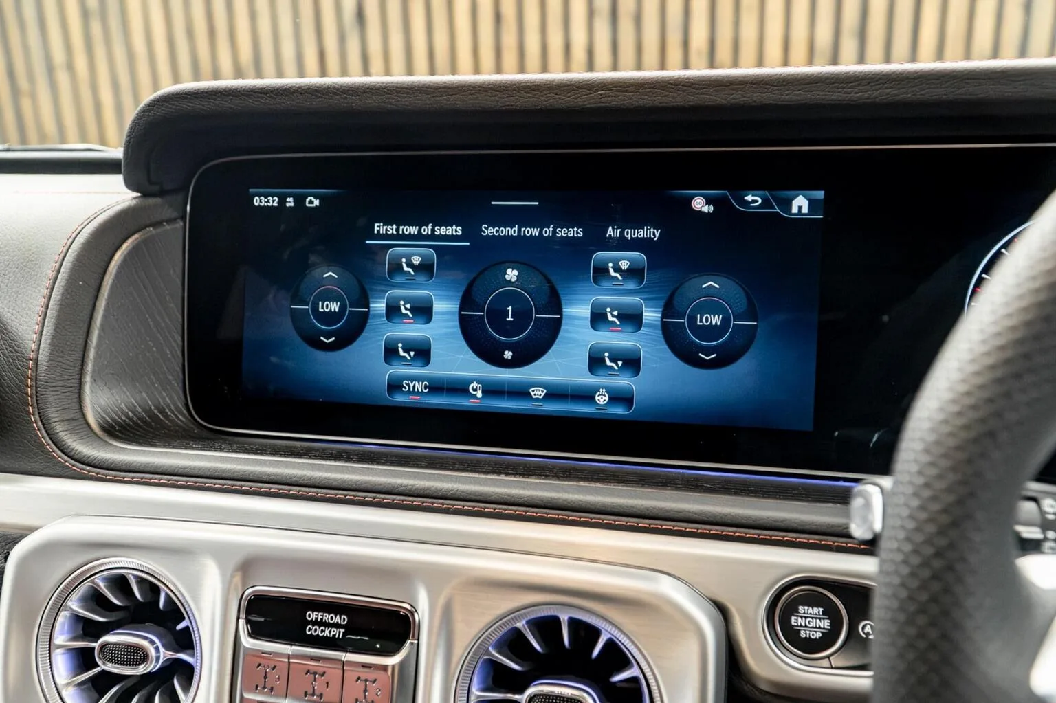 2025 Mercedes-Benz G 500 AMG Line, 29/30