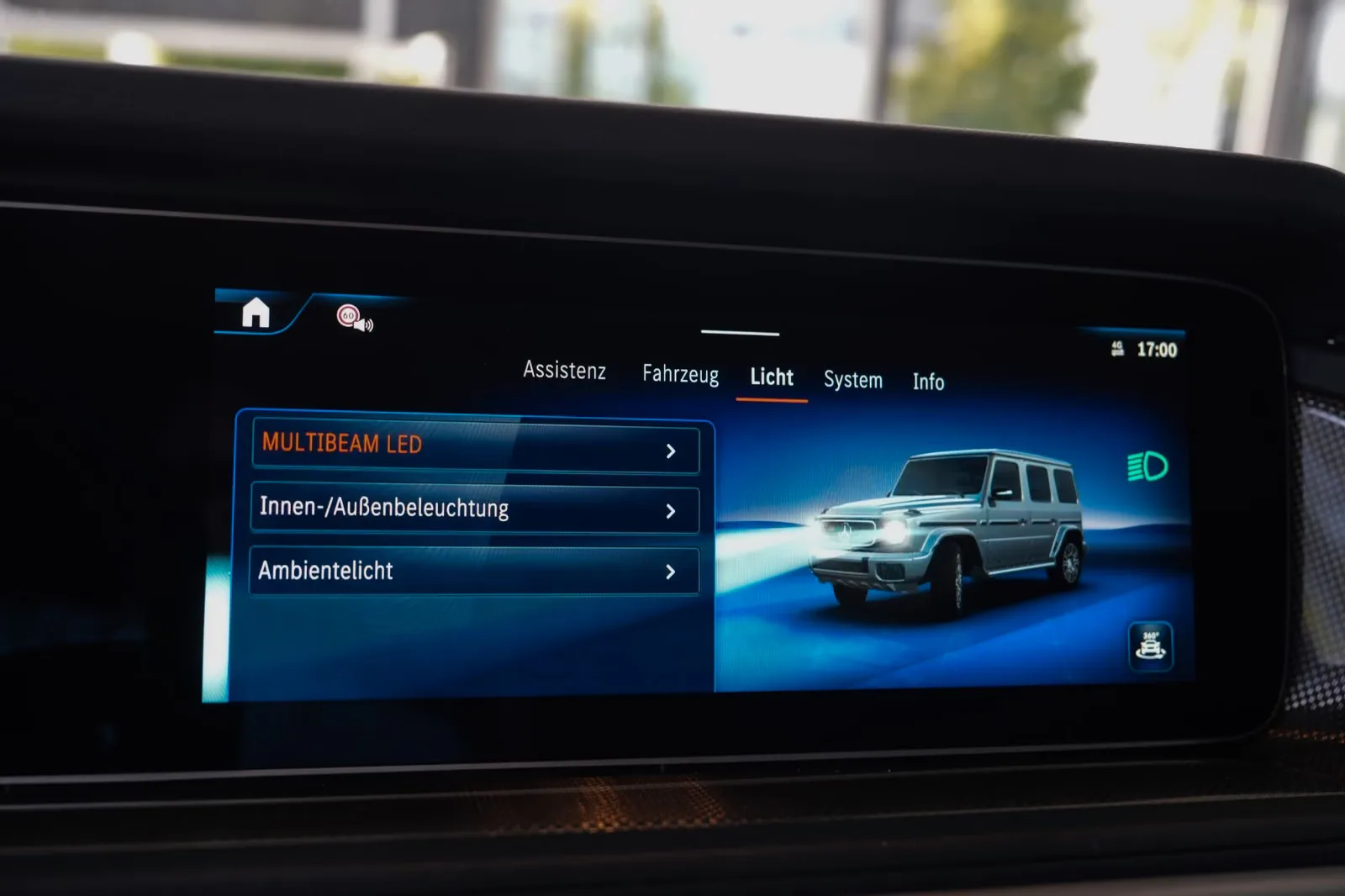 2025 Mercedes-Benz G 580 with EQ Technology, 28/30