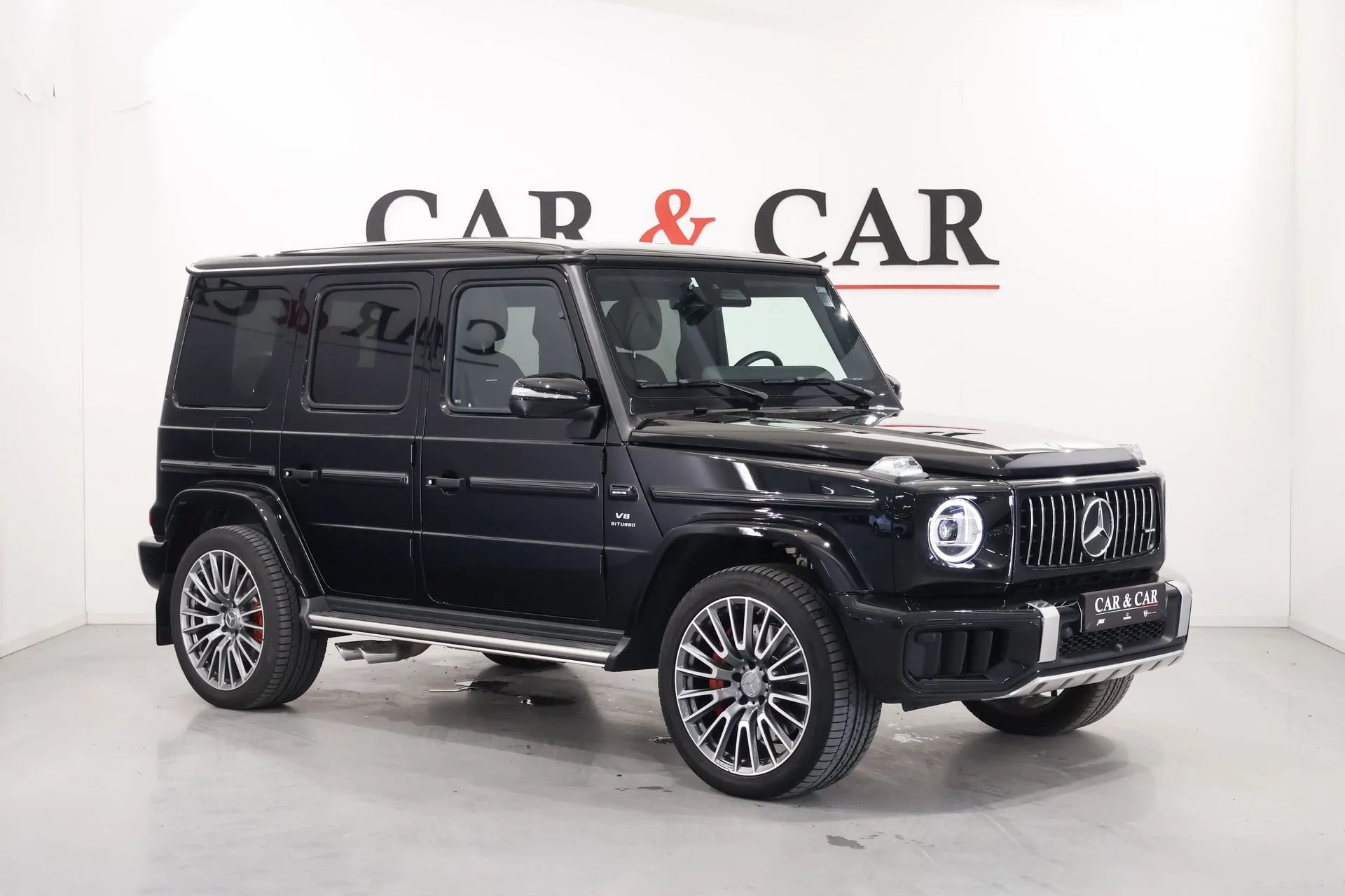 2025 Mercedes-AMG G 63 offered by a supercar dealer in Zibido San Giacomo, Italy, main photo