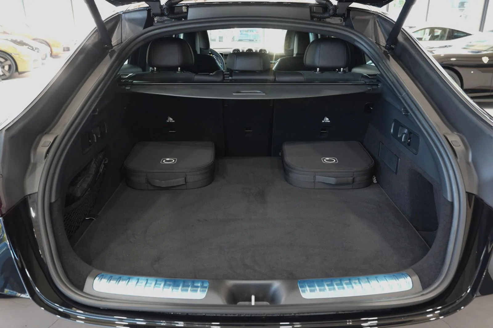 2025 Mercedes-Benz GLC 300 de 4MATIC Coupé, AMG Line, 24/24