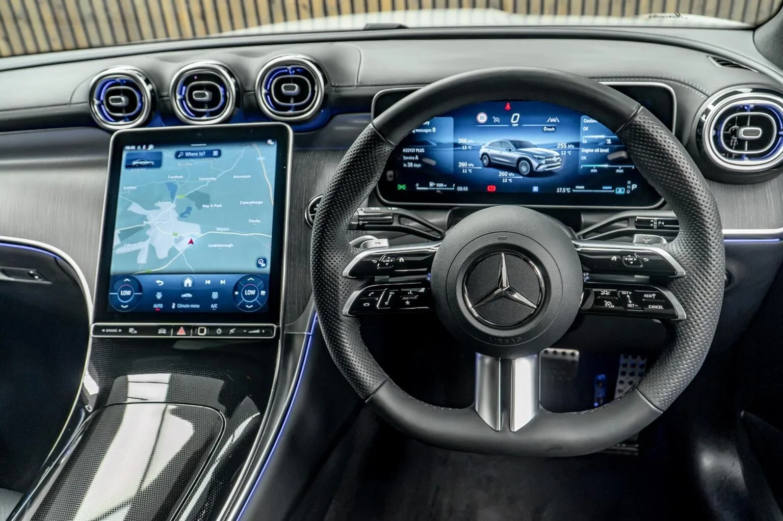 2025 Mercedes-Benz GLC 300 Coupé AMG Line, 25/30