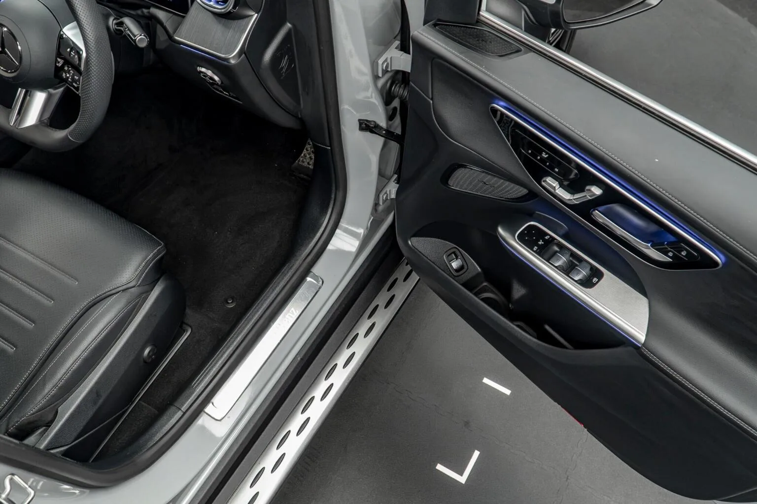 2025 Mercedes-Benz GLC 300 Coupé AMG Line, 28/30