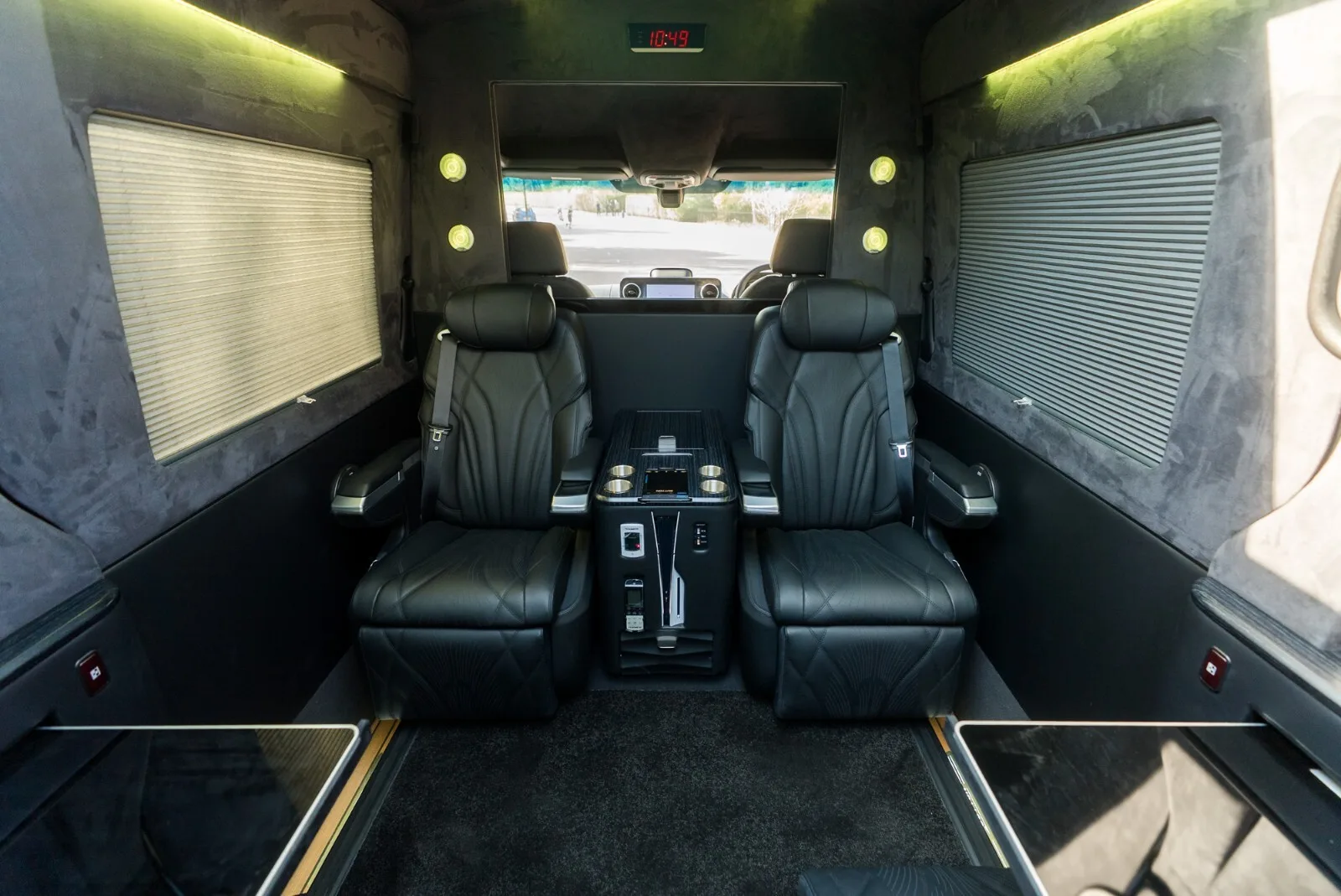 2025 Mercedes-Benz Sprinter Sutton First Class, 14/30