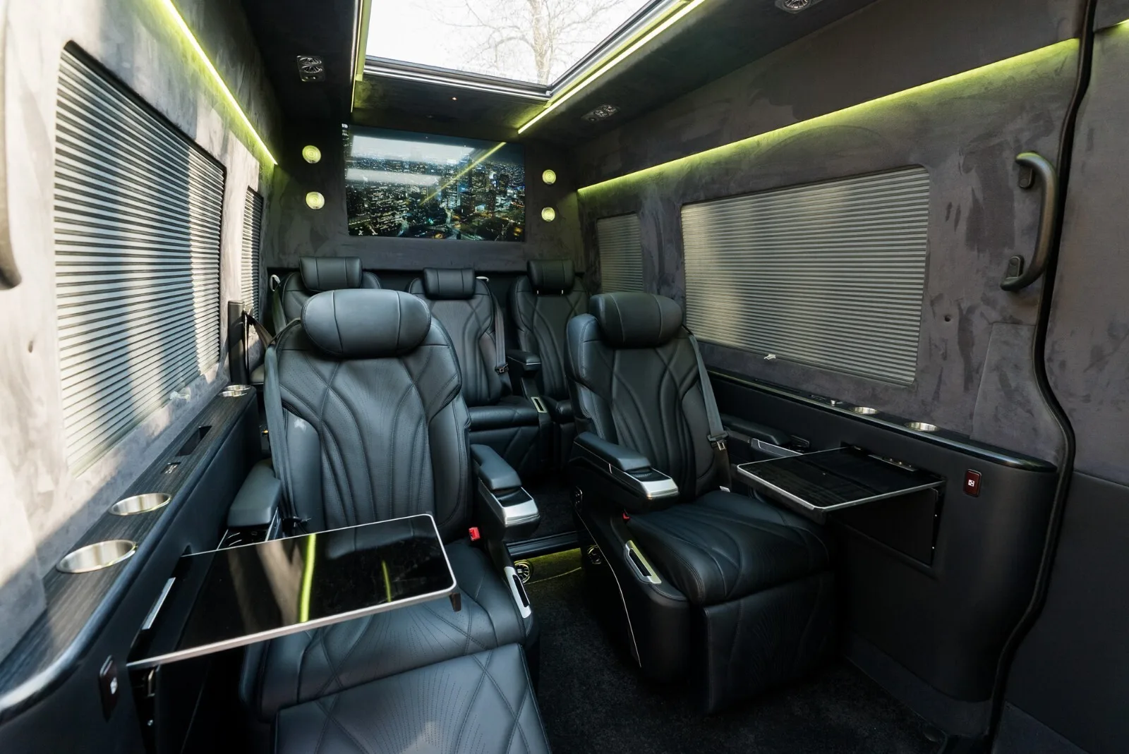 2025 Mercedes-Benz Sprinter Sutton First Class, 17/30