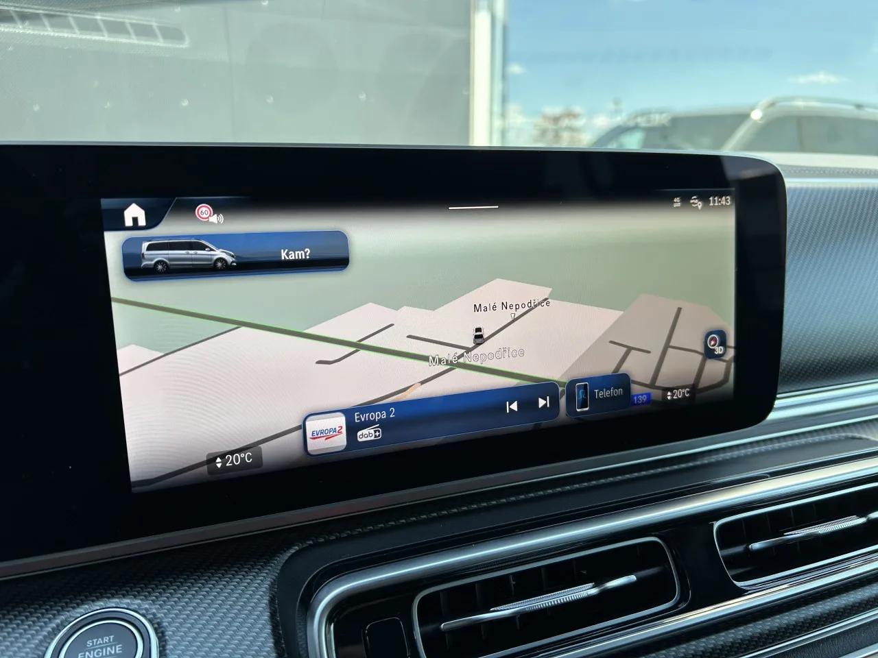 2025 Mercedes-Benz V 300 d 4MATIC, Exclusive, long, AMG Line offered by a specialist dealer in Písek, Czechia, photo 17 of 37