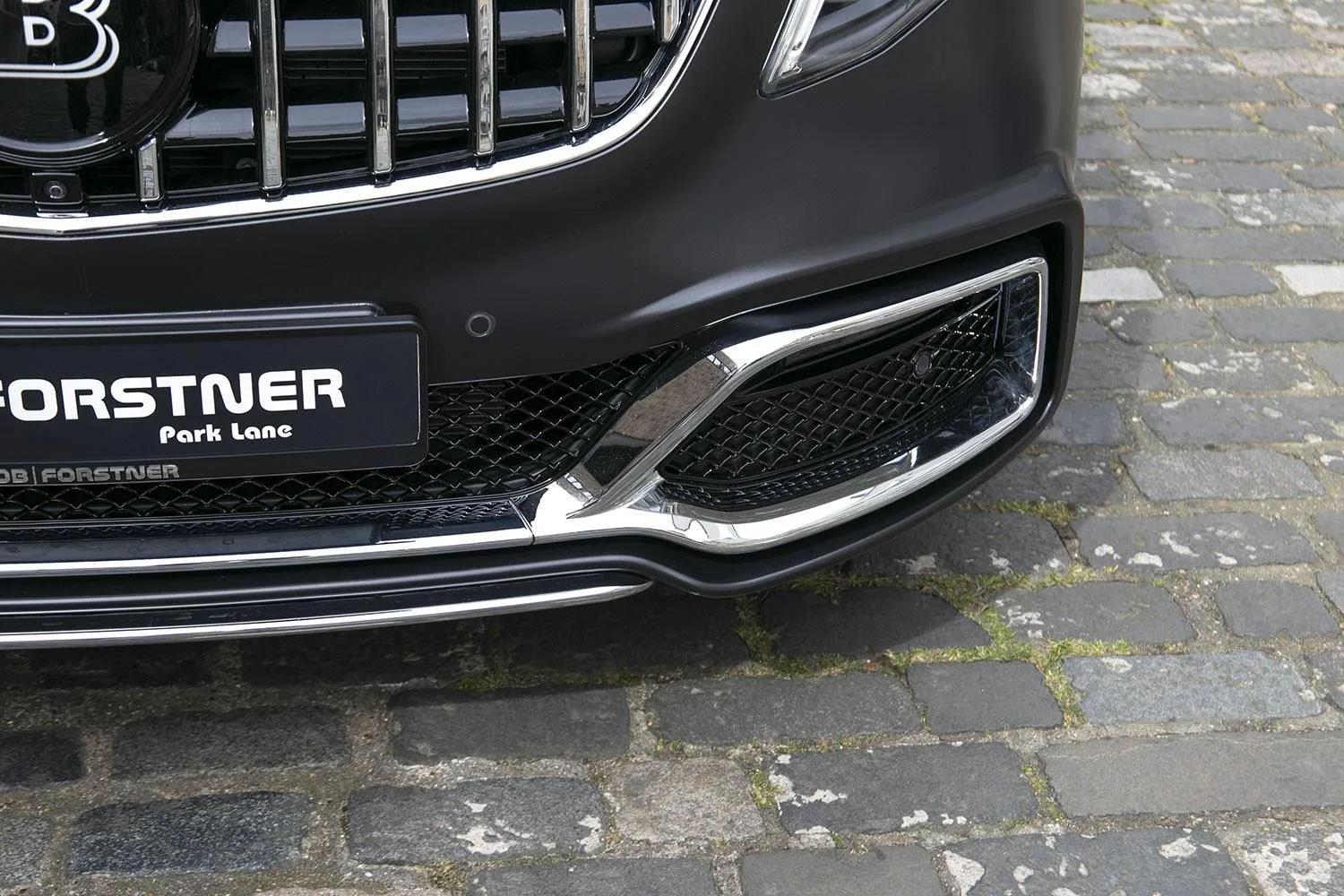 2025 Mercedes-Benz V 300 d 4MATIC, Avantgarde Edition, extra-long, BRABUS, 16/30