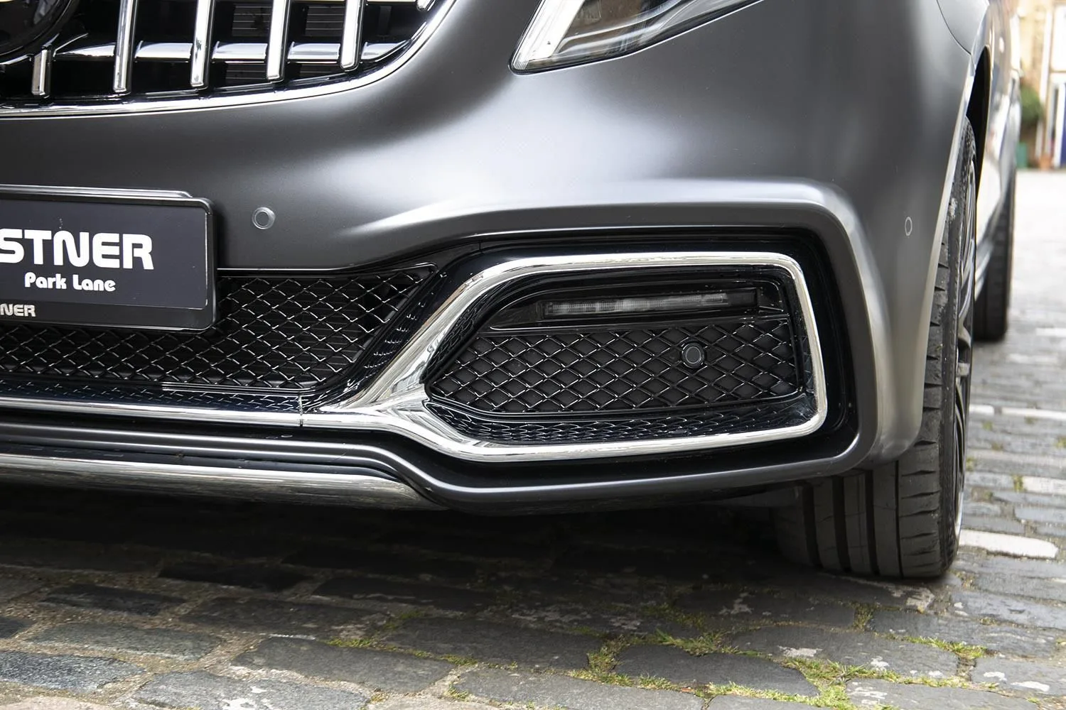 2025 Mercedes-Benz V 300 d 4MATIC, Avantgarde Edition, extra-long, BRABUS, 21/30