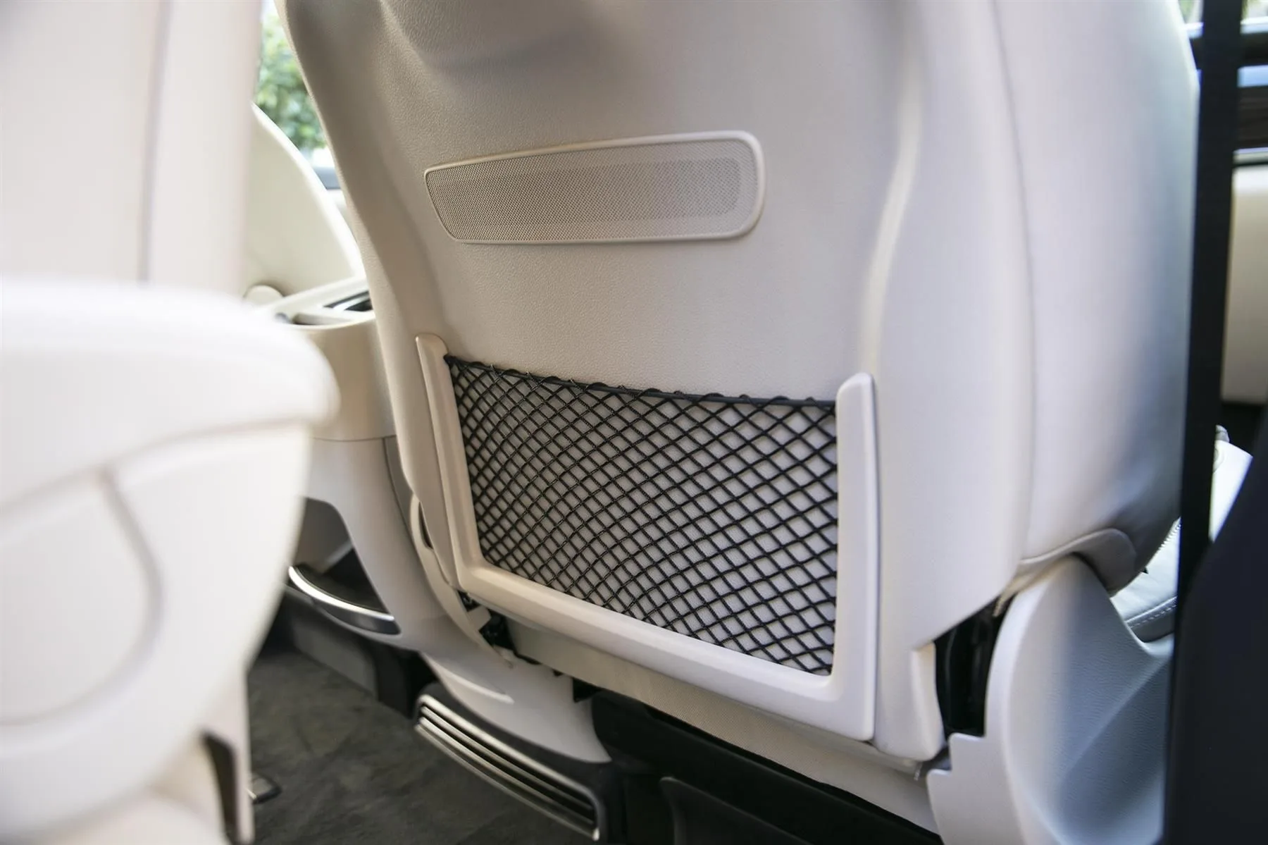 2025 Mercedes-Benz V 300 d 4MATIC, Avantgarde Edition, extra-long, BRABUS, 26/30