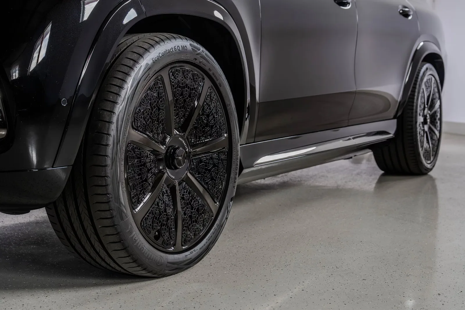 2025 Mercedes-Maybach GLS 600 Night Series, 13/30