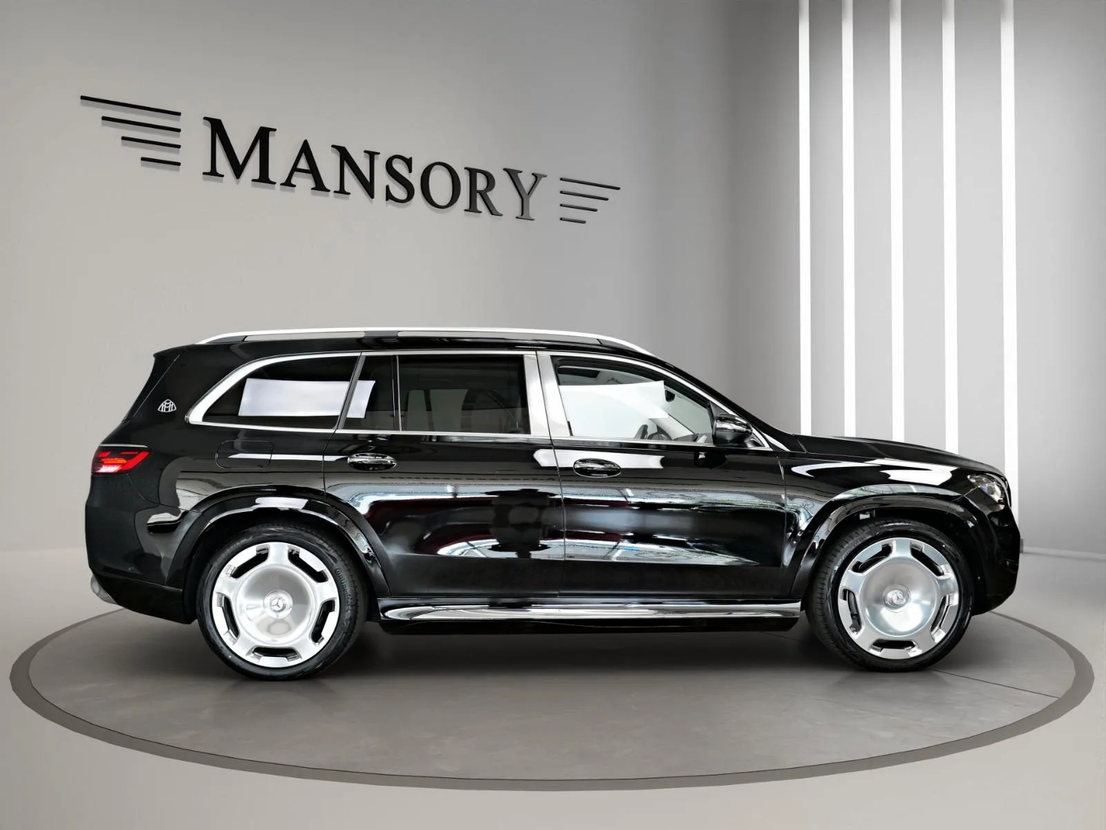 2025 Mercedes-Maybach GLS 600, 3/28