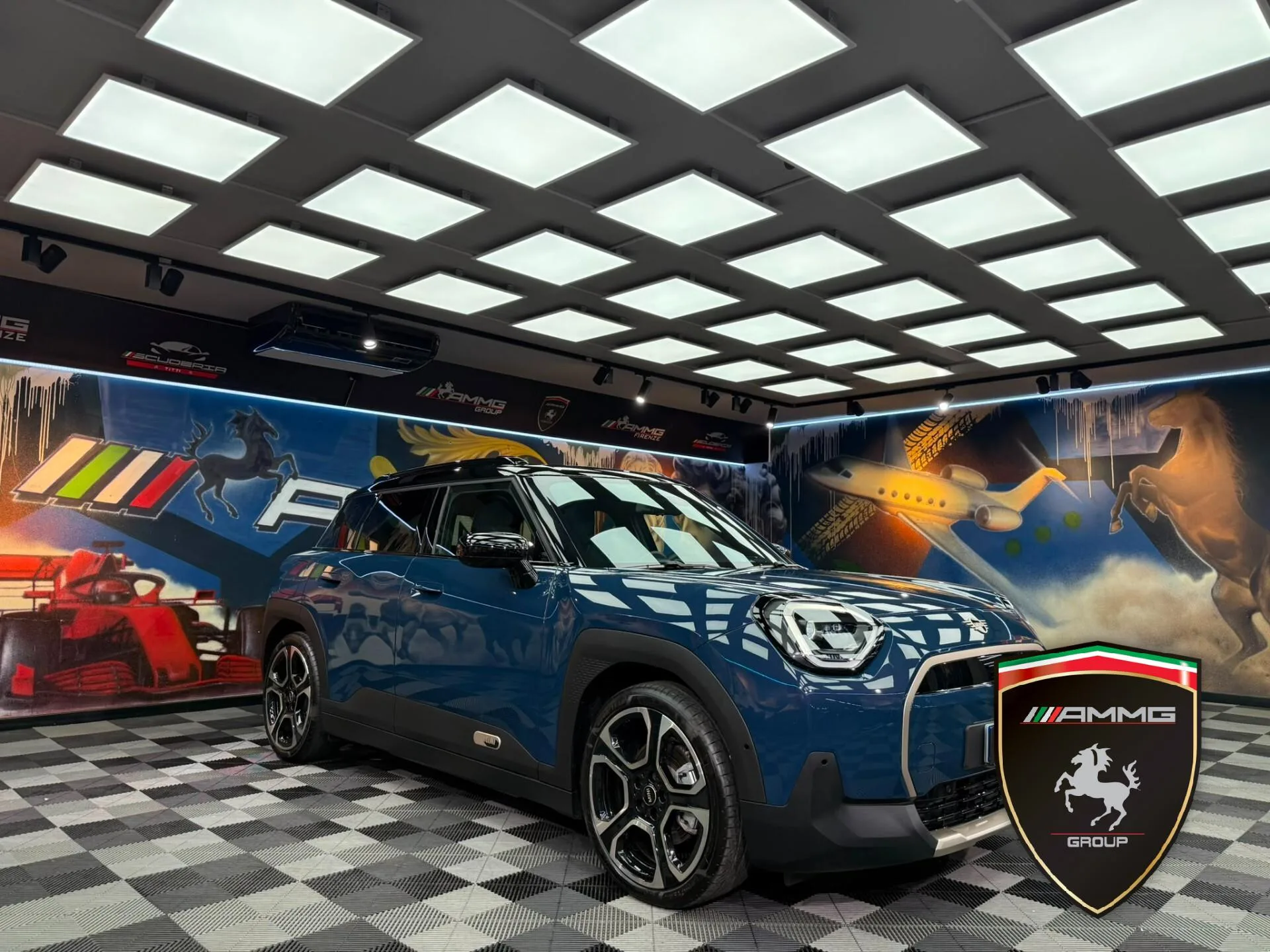 2025 MINI Aceman E Favoured, 3/15