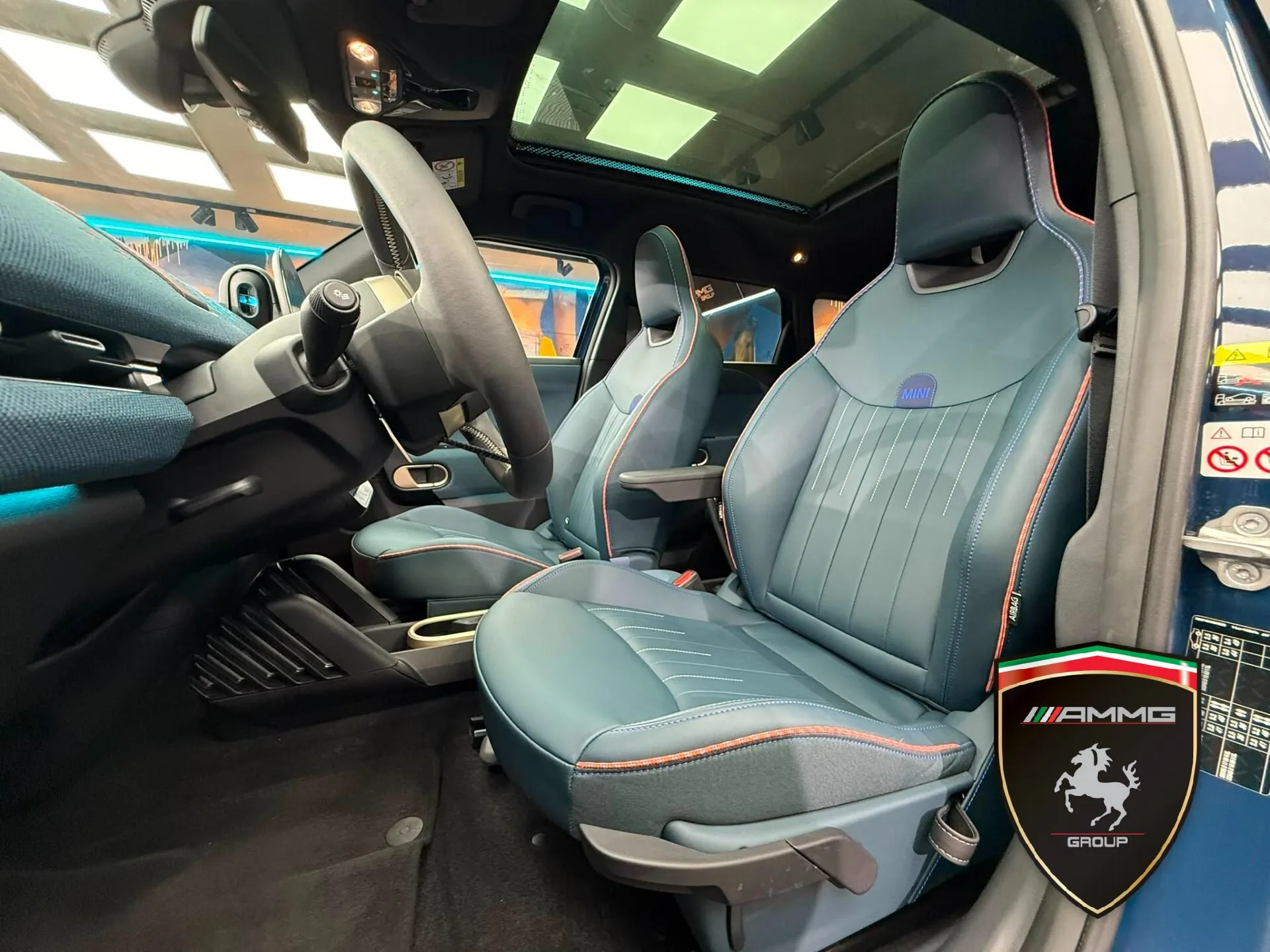 2025 MINI Aceman E Favoured, 10/15