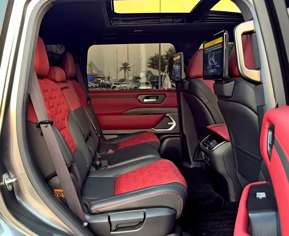 2025 Nissan Patrol, 12/13