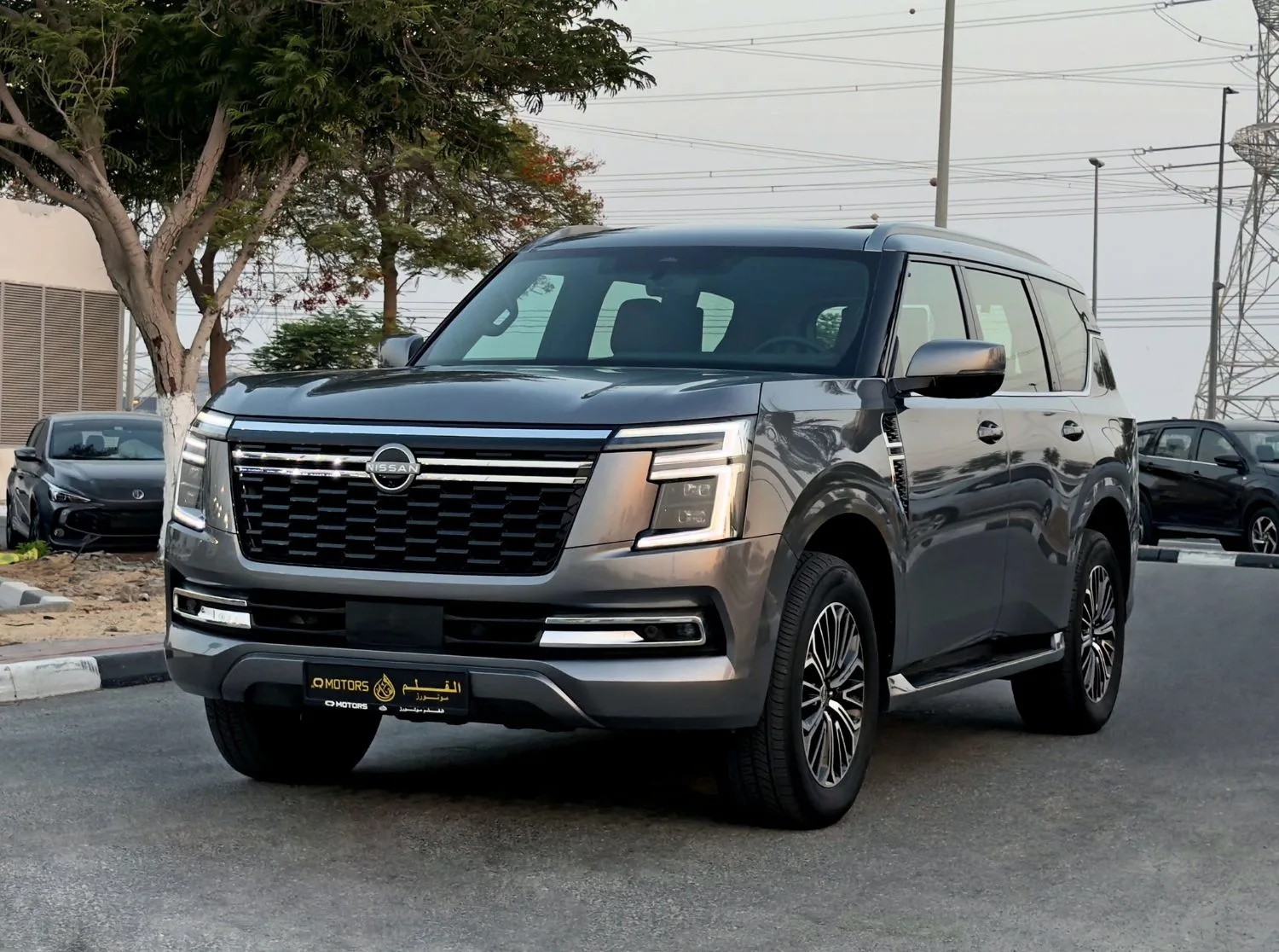 2025 Nissan Patrol Se Platinum City angeboten von einem Fachhändler in Dubai, Vereinigte Arabische Emirate, Hauptfoto