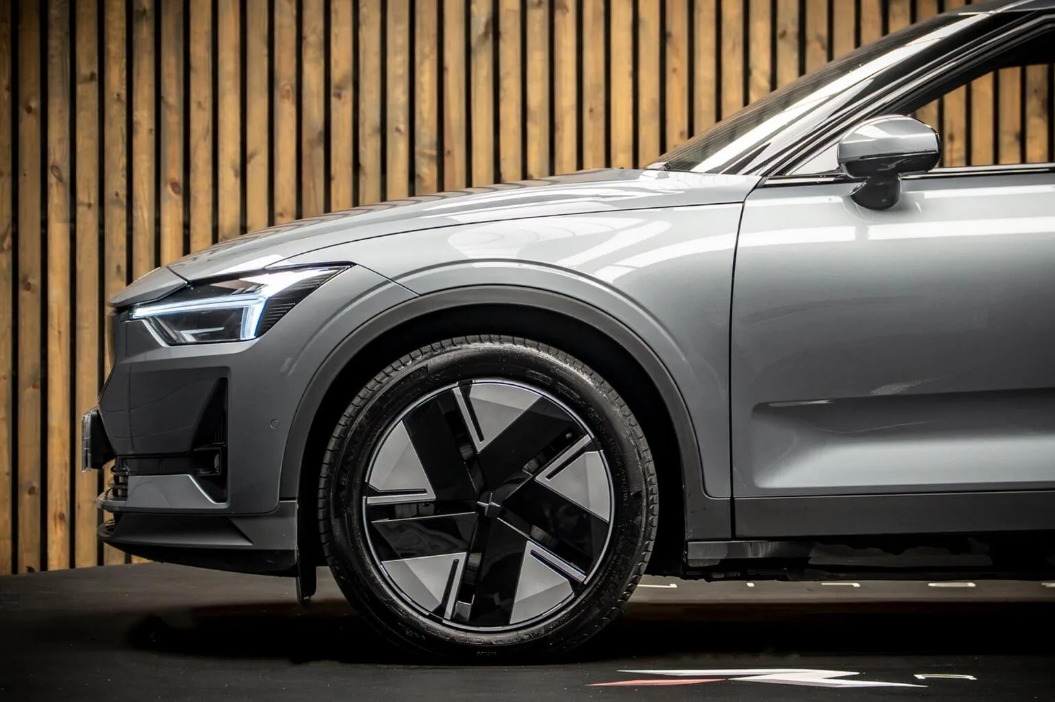 2025 Polestar Polestar 2 Long Range Dual Motor, 8/30