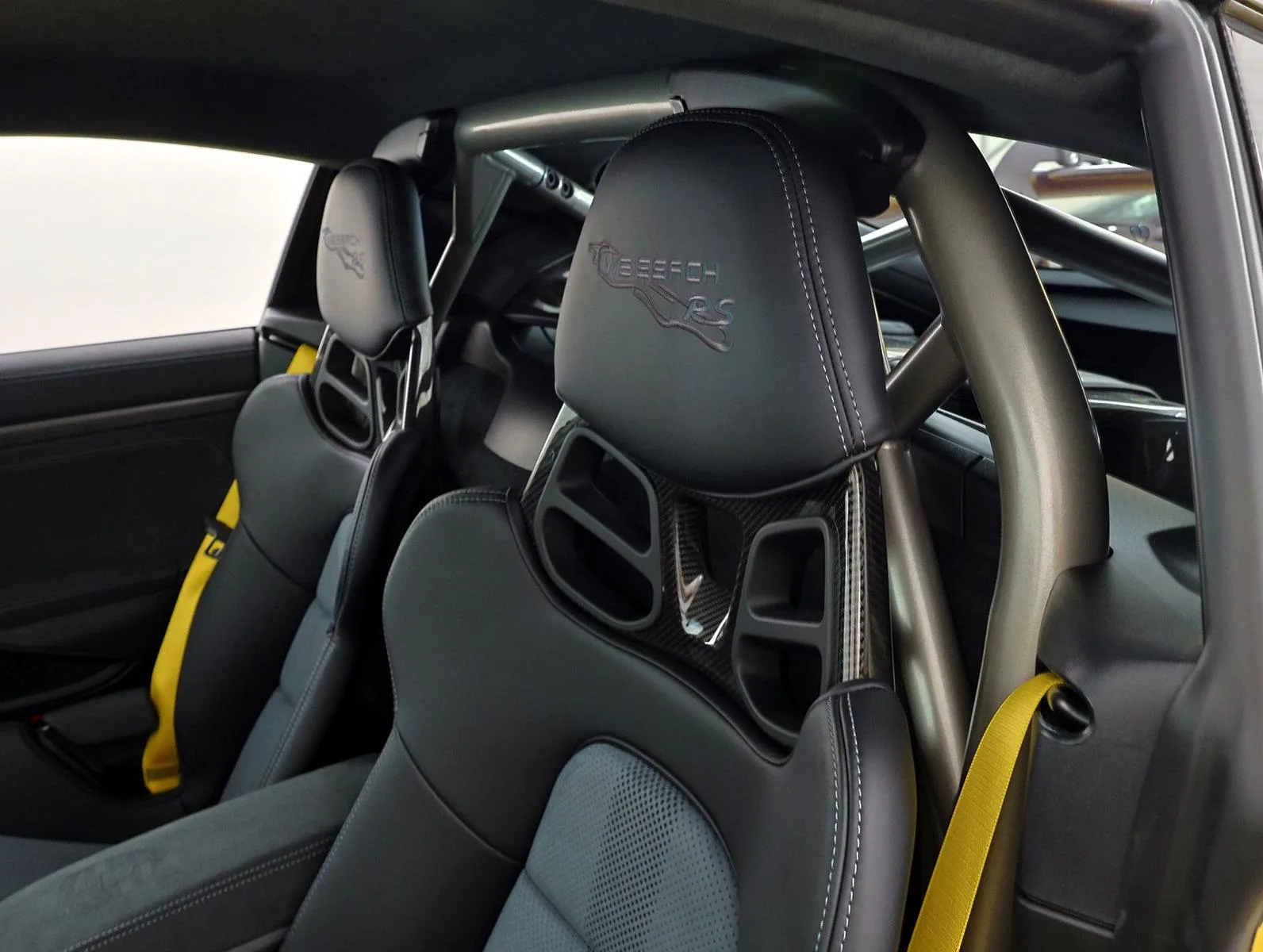 2025 Porsche 718 Cayman GT4 RS Weissach Package, 10/27