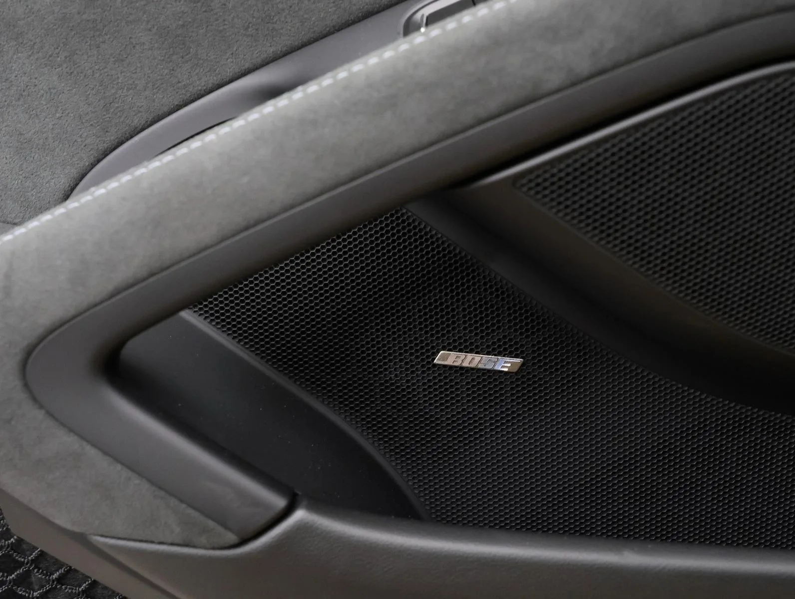 2025 Porsche 718 Cayman GT4 RS Weissach Package, 18/27