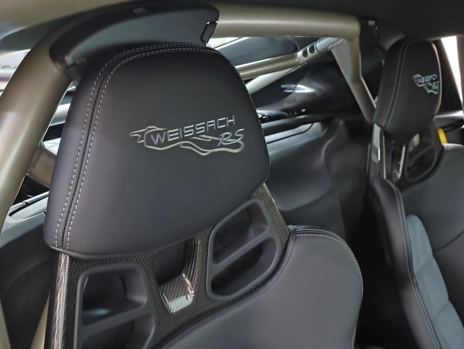 2025 Porsche 718 Cayman GT4 RS Weissach Package, 23/27