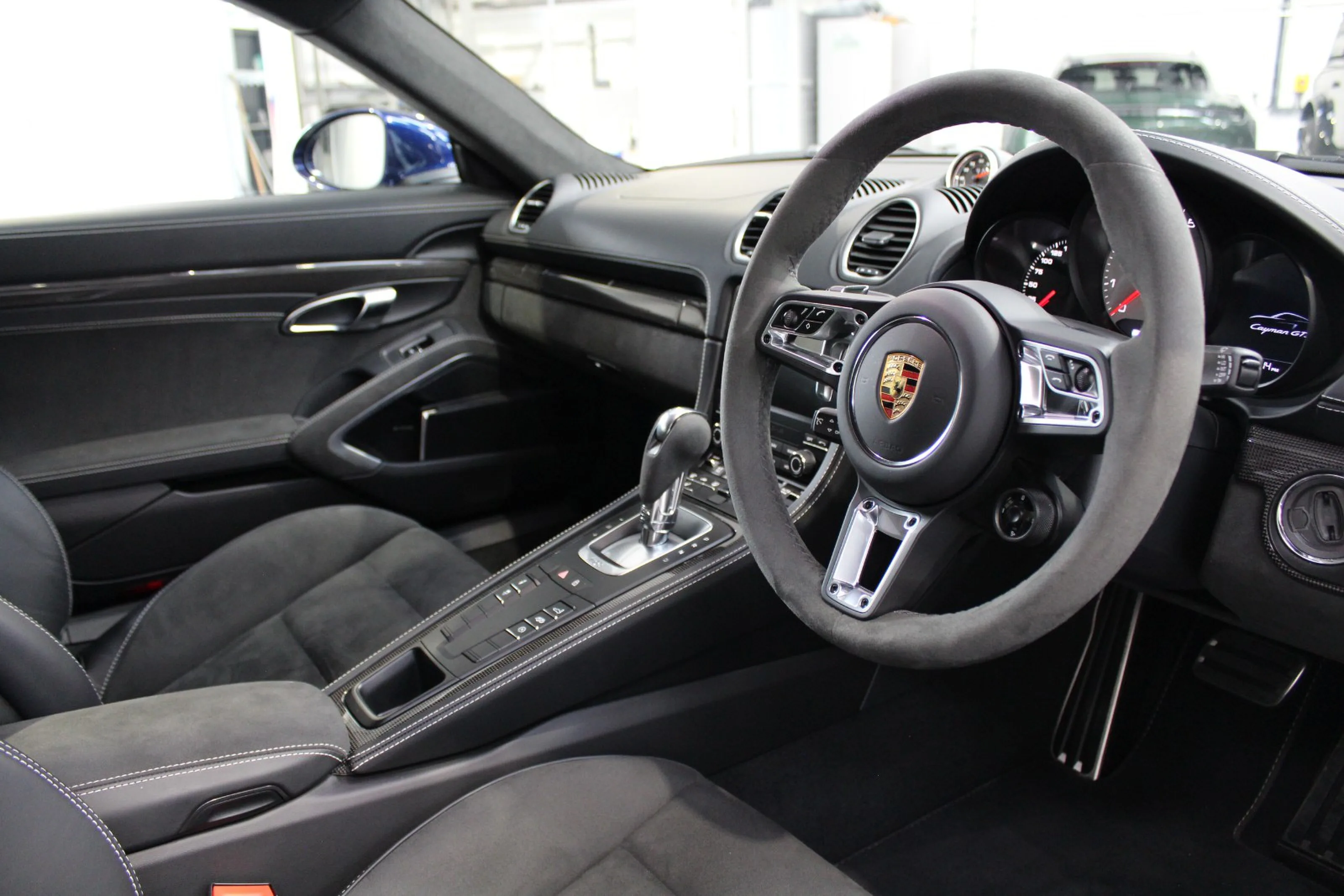 2025 Porsche 718 Cayman GTS 4.0, 2/21