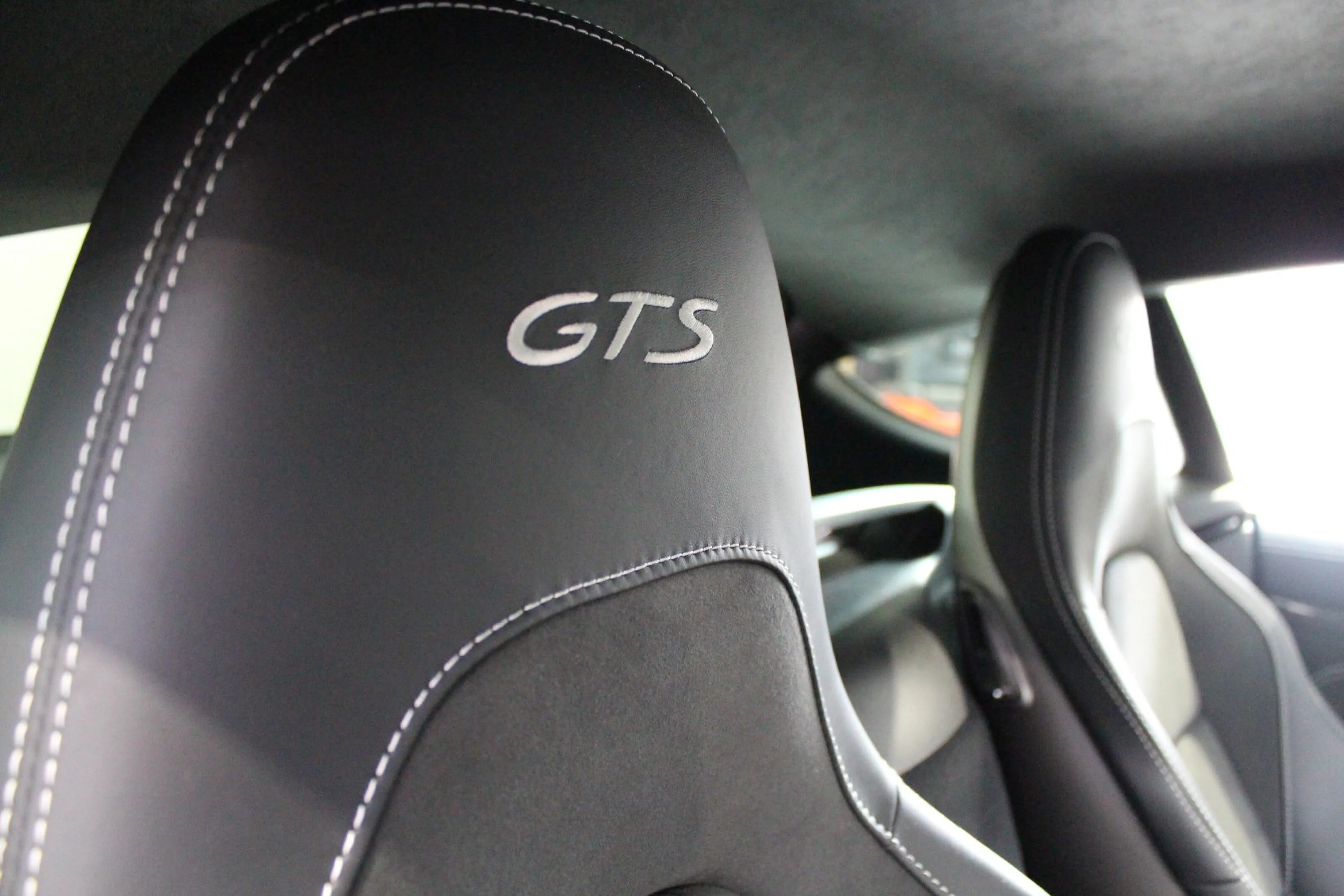2025 Porsche 718 Cayman GTS 4.0, 10/21