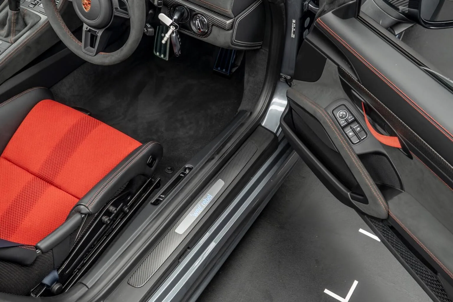 2025 Porsche 718 Spyder RS, 29/30