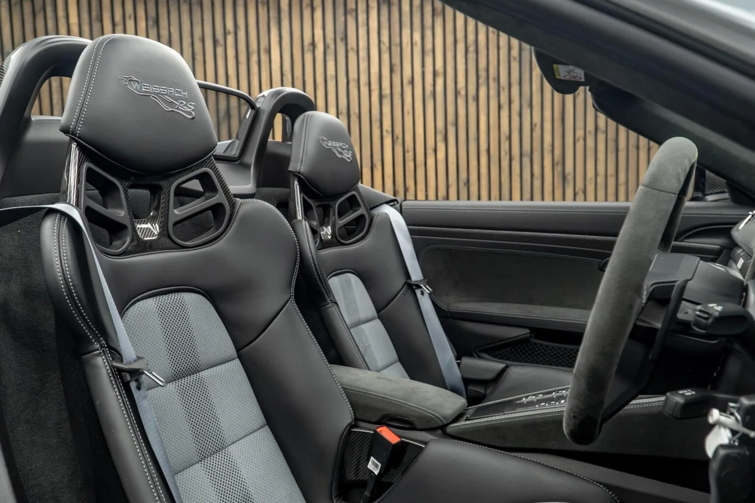 2025 Porsche 718 Spyder RS, 2/30