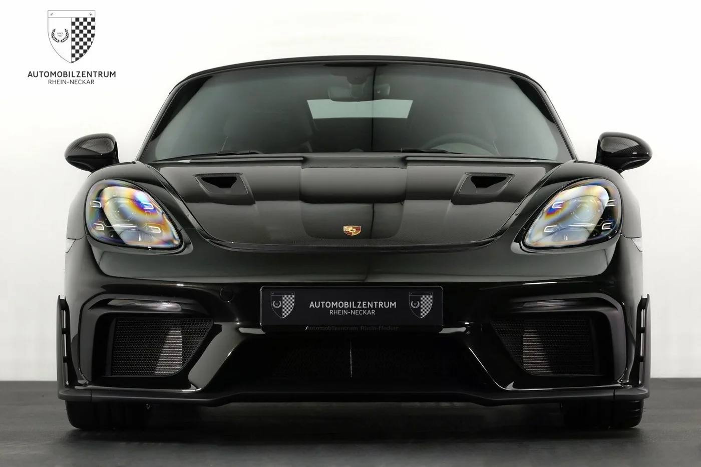 2025 Porsche 718 Spyder RS Weissach package proposée par un spécialiste de la supercar à Viernheim, Allemagne, photo 2 sur 25
