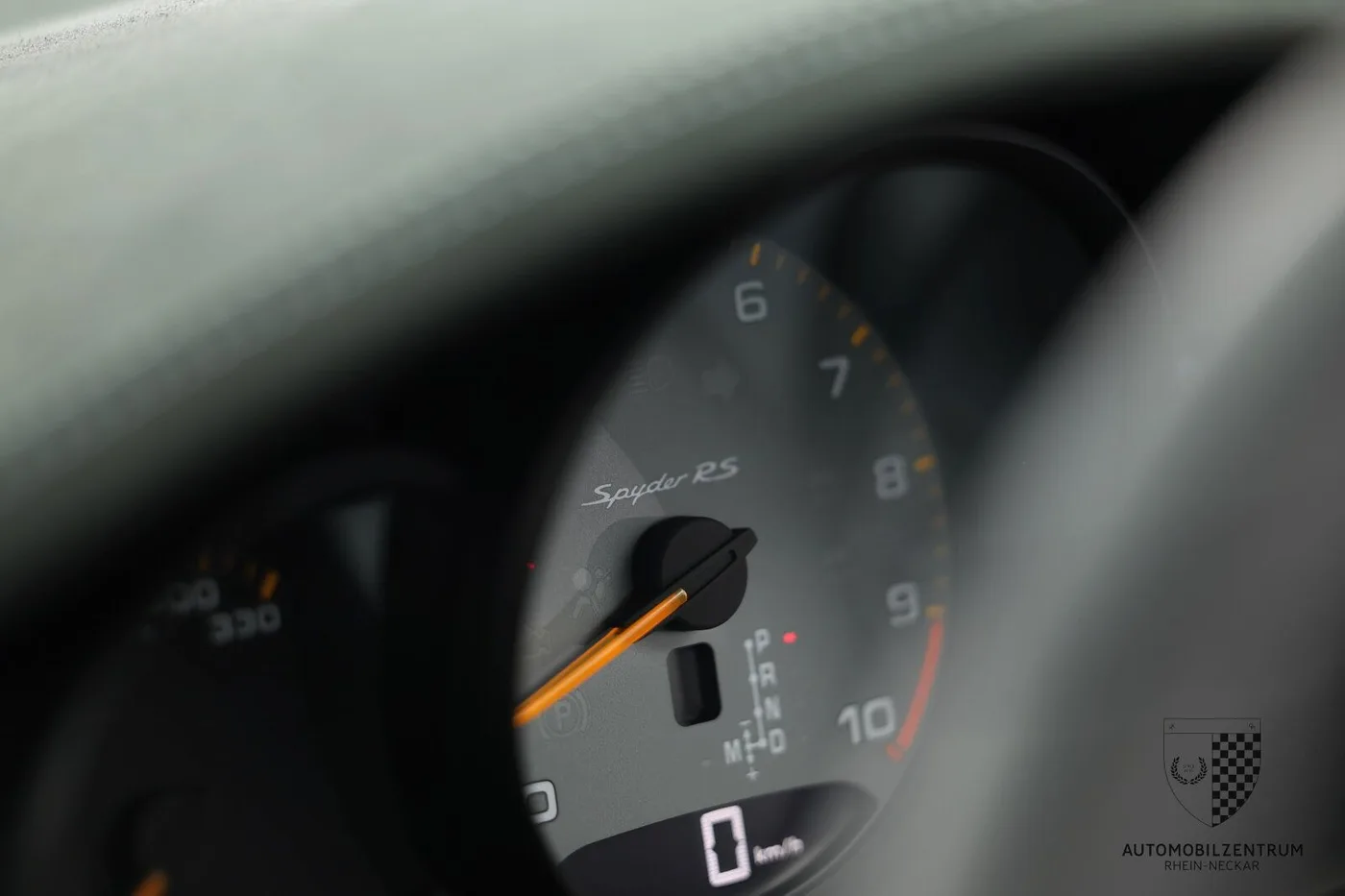 2025 Porsche 718 Spyder RS Weissach package proposée par un spécialiste de la supercar à Viernheim, Allemagne, photo 16 sur 25