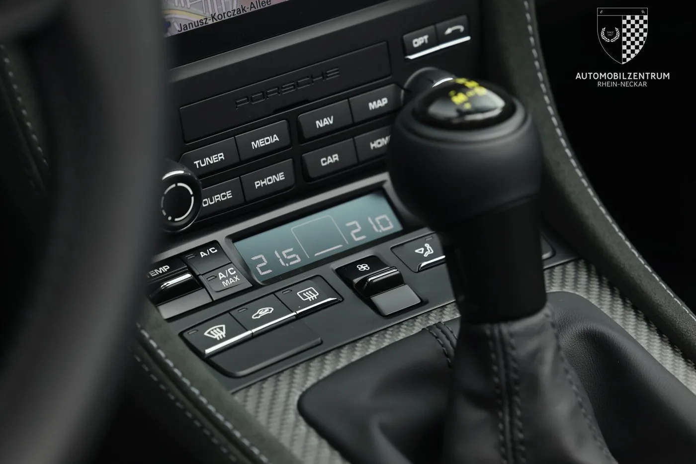 2025 Porsche 718 Spyder RS Weissach package proposée par un spécialiste de la supercar à Viernheim, Allemagne, photo 20 sur 25