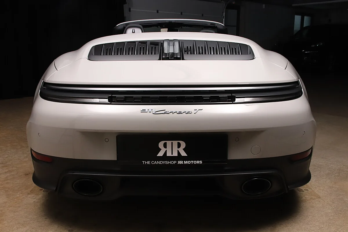2025 Porsche 911 Carrera T Cabriolet offered by a specialist dealer in Unterweitersdorf, Austria, photo 6 of 15